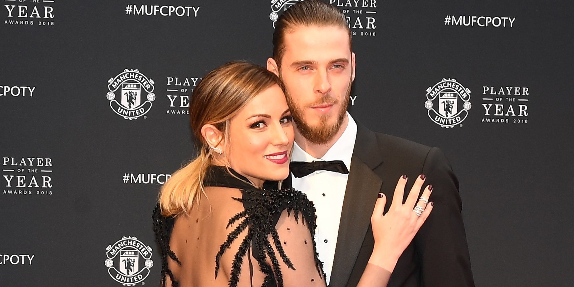 Edurne y David de Gea presumen de amor en la alfombra roja de la Manchester United Player of the Year 2018