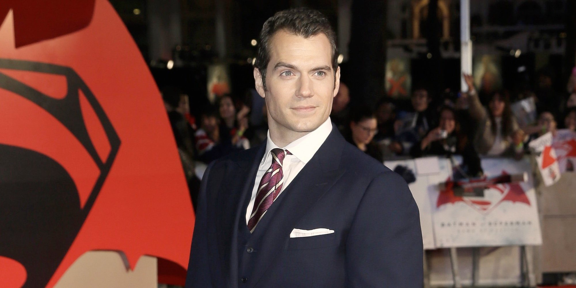 La dura lucha de Henry Cavill por ser una estrella: del bullying y el fracaso al éxito