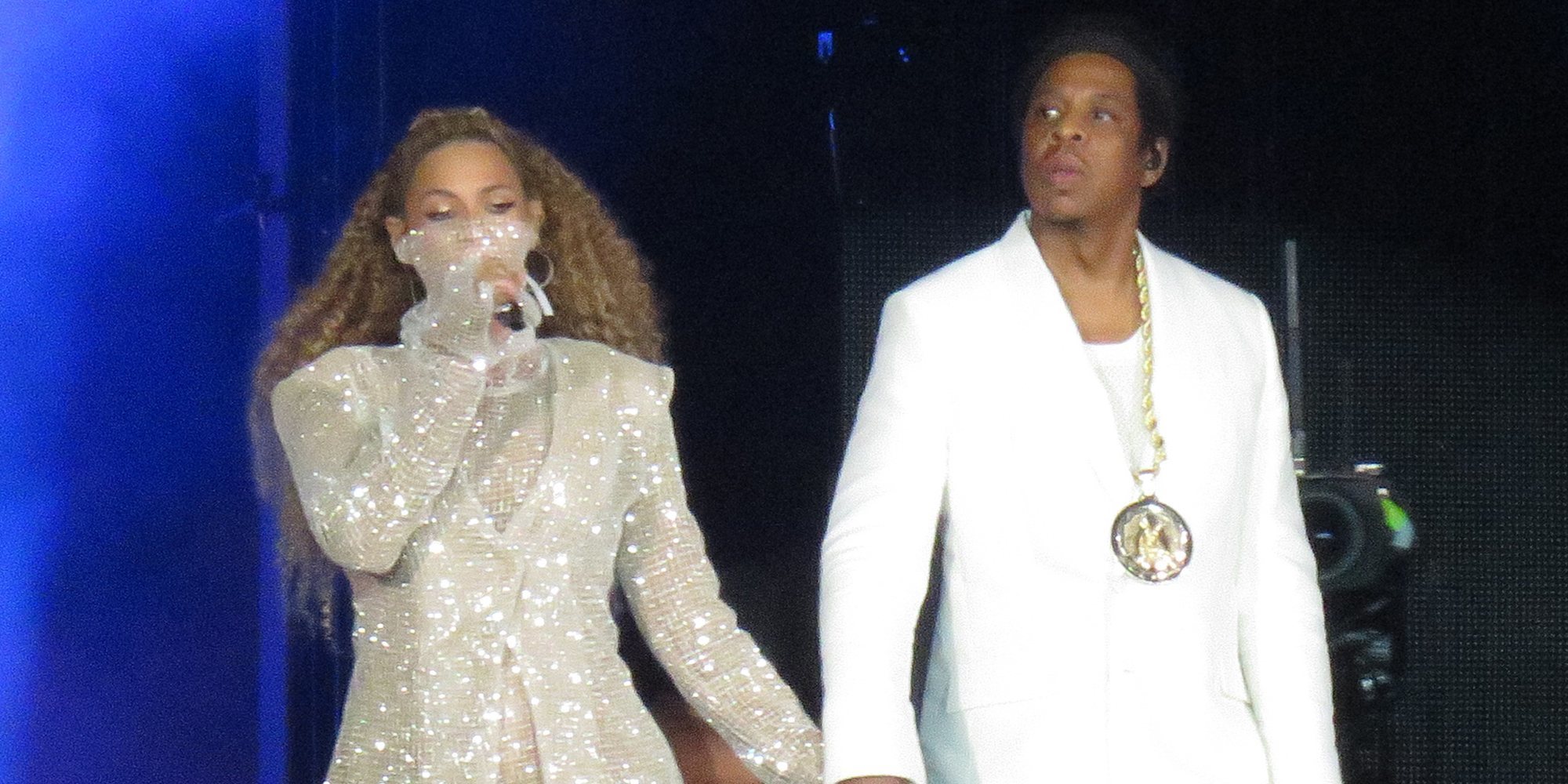 Beyoncé y Jay-Z sorprenden con imágenes de sus gemelos durante el primer concierto de la gira 'On The Run II'