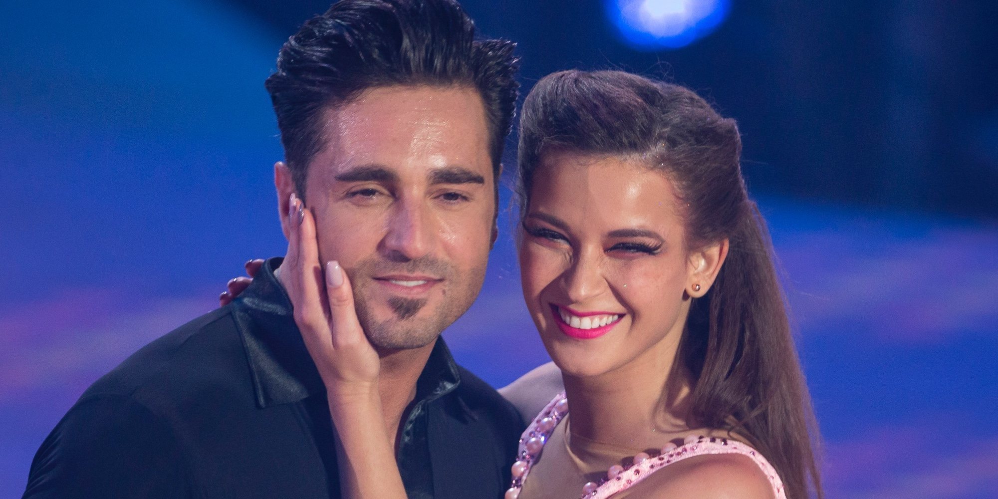 David Bustamante se deja llevar en su última actuación con Yana Olina: "Le he bailado al amor"