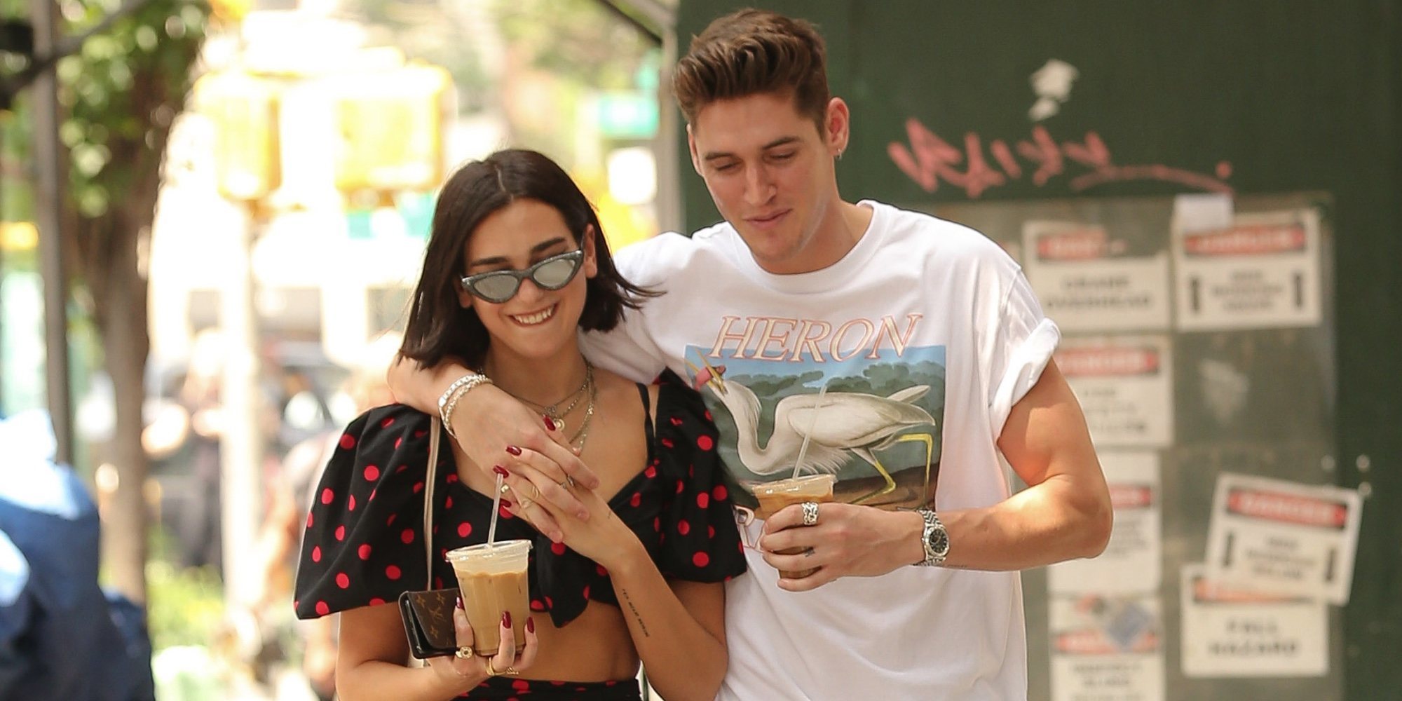 Dua Lipa e Isaac Carew reaparecen de la mano tras los rumores de infidelidad