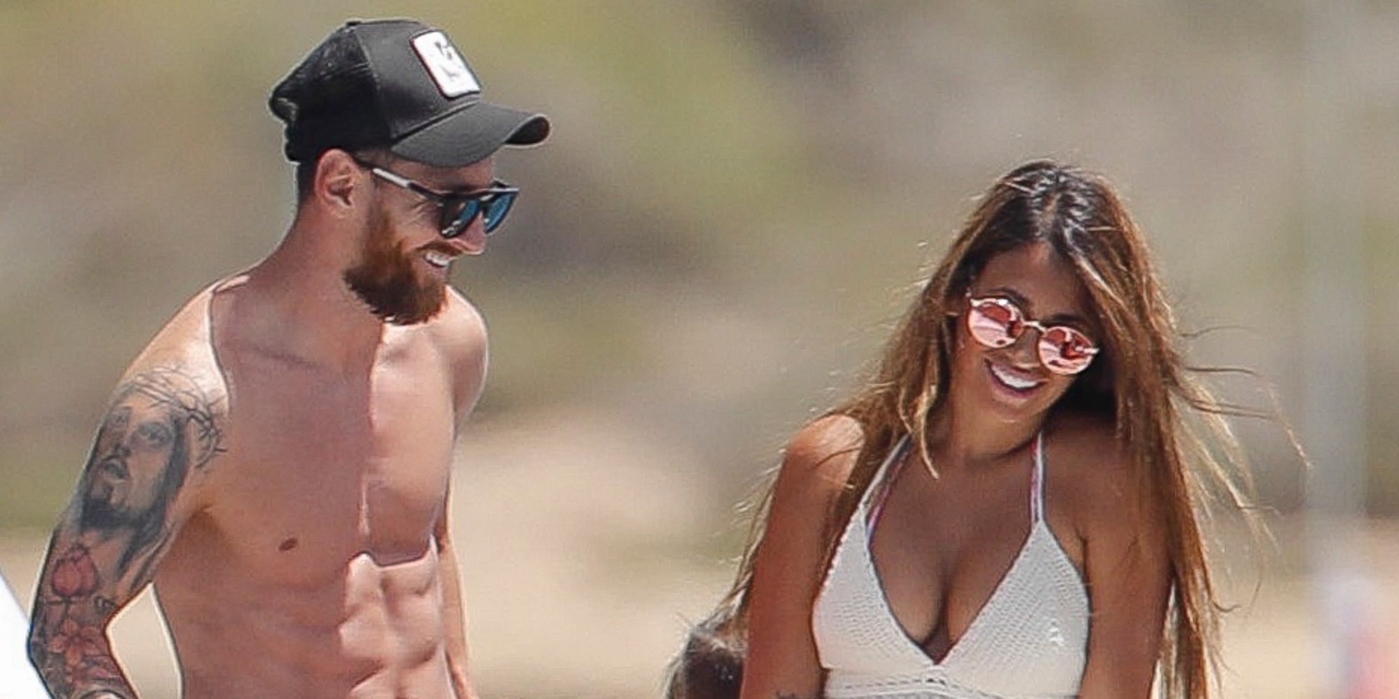 Leo Messi y Antonella Roccuzzo disfrutan de sus vacaciones como familia numerosa en Ibiza