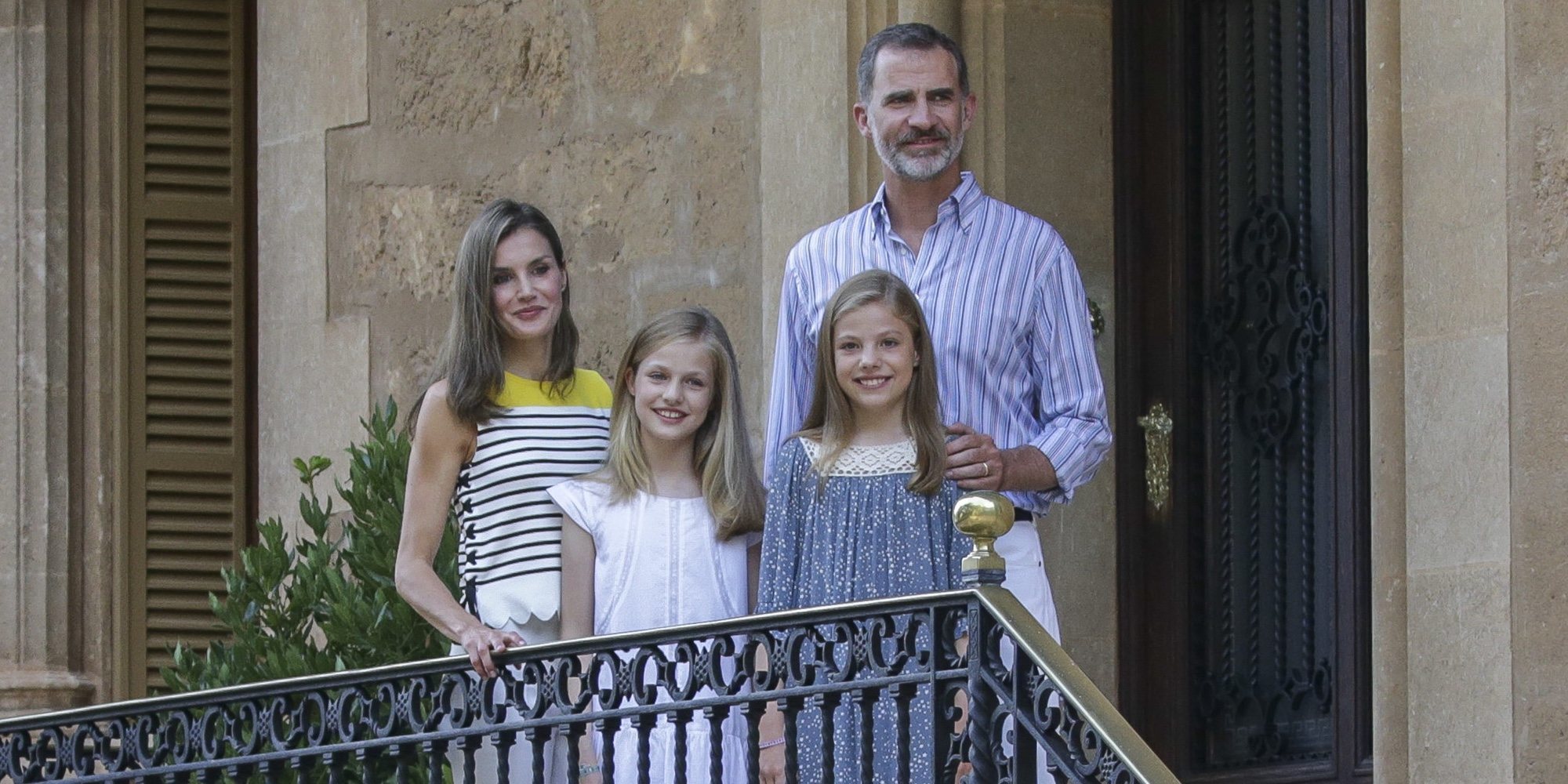 Los Reyes Felipe y Letizia aterrizan en Mallorca para disfrutar de las vacaciones