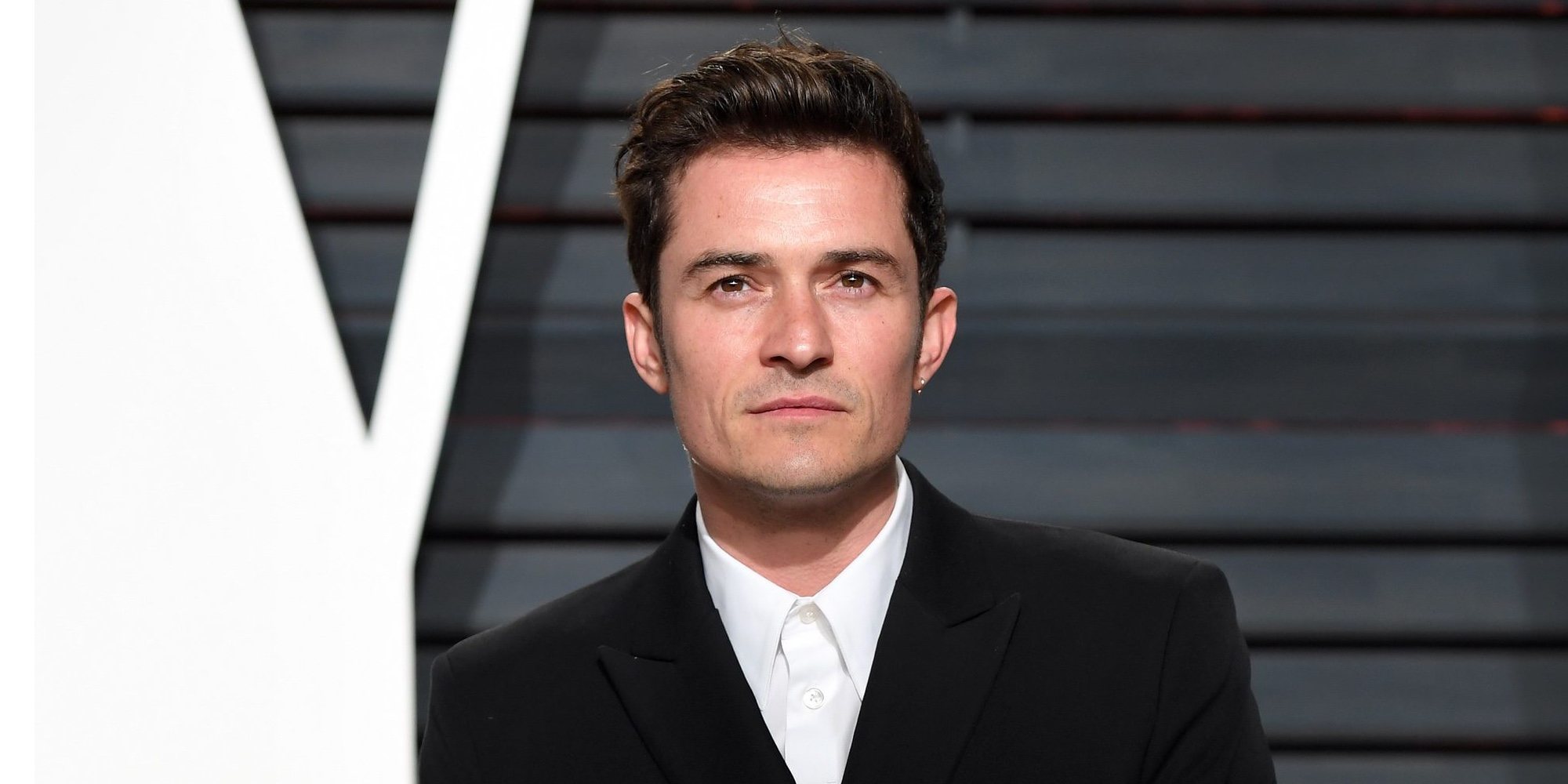 El desnudo gratuito de Orlando Bloom: presume de cuerpazo para enseñar que ha capturado una araña