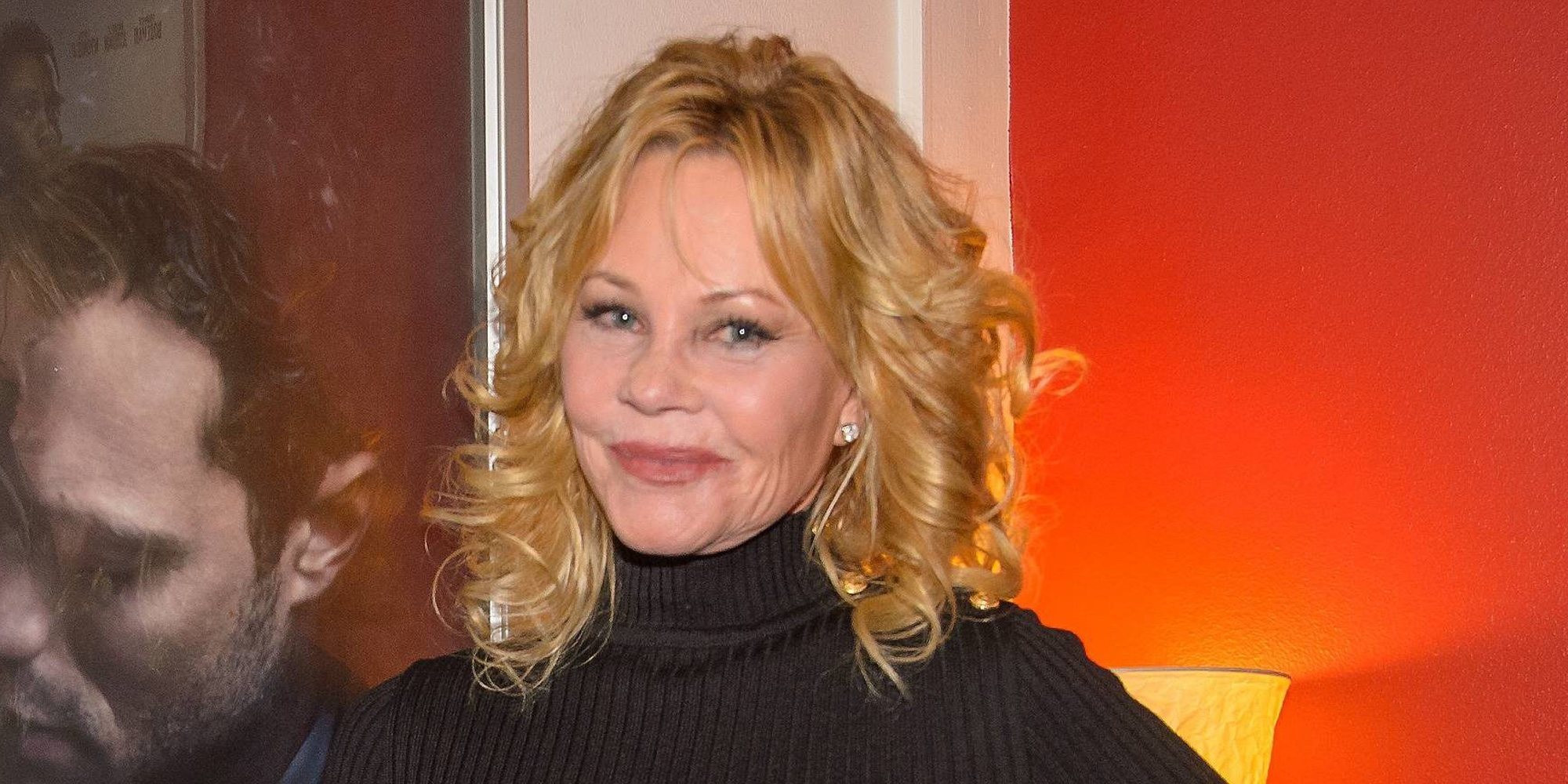 Melanie Griffith reaparece irreconocible en su última fotografía: ¿Photoshop o cirugía?