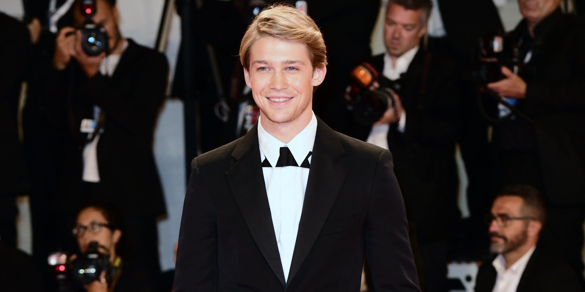 Joe Alwyn está orgulloso de cómo mantuvo en secreto su relación con Taylor Swift