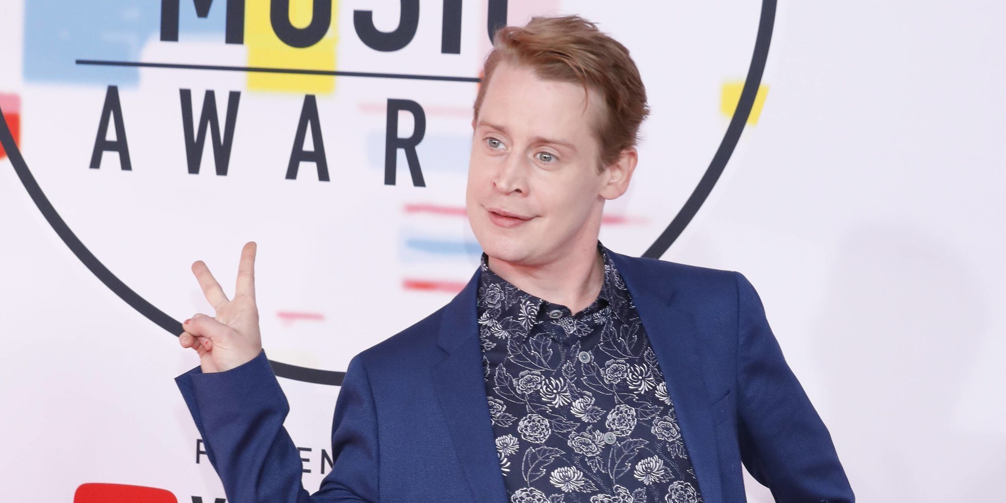 Macaulay Culkin reaparece en los American Music Awards 2018 con muy buen aspecto