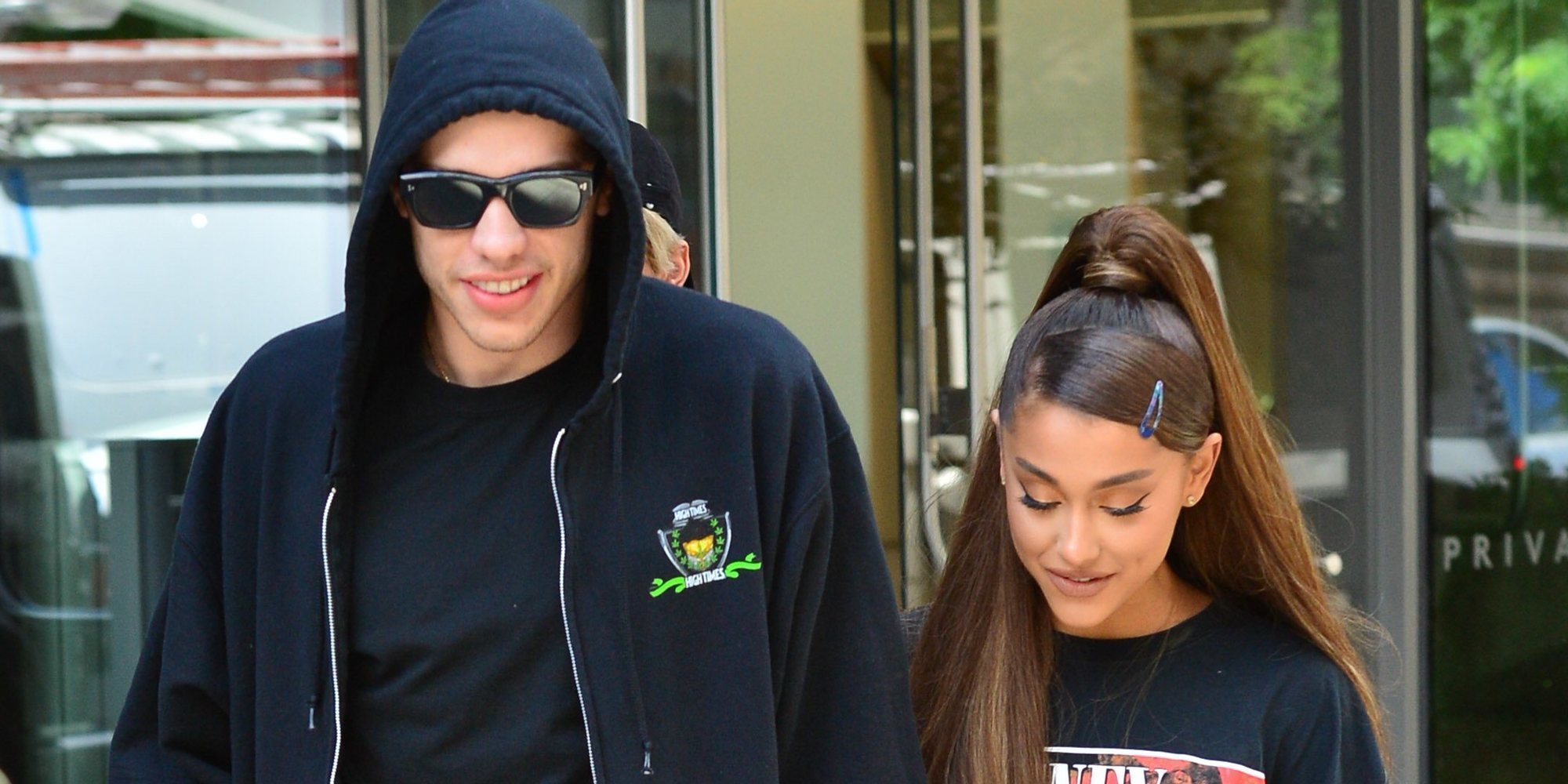 Ariana Grande y Pete Davidson han roto tras seis meses juntos y un compromiso por medio