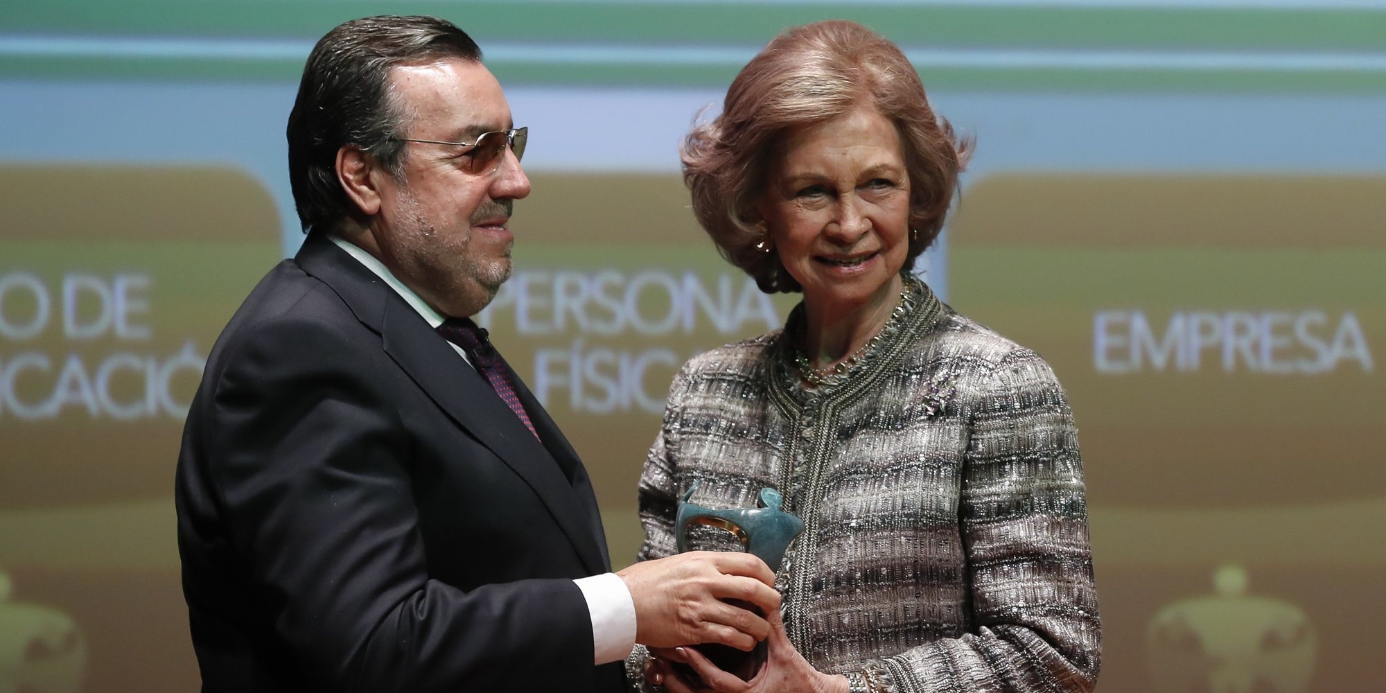 La emoción de la Reina Sofía al recibir el Premio Especial Solidarios ONCE 2018