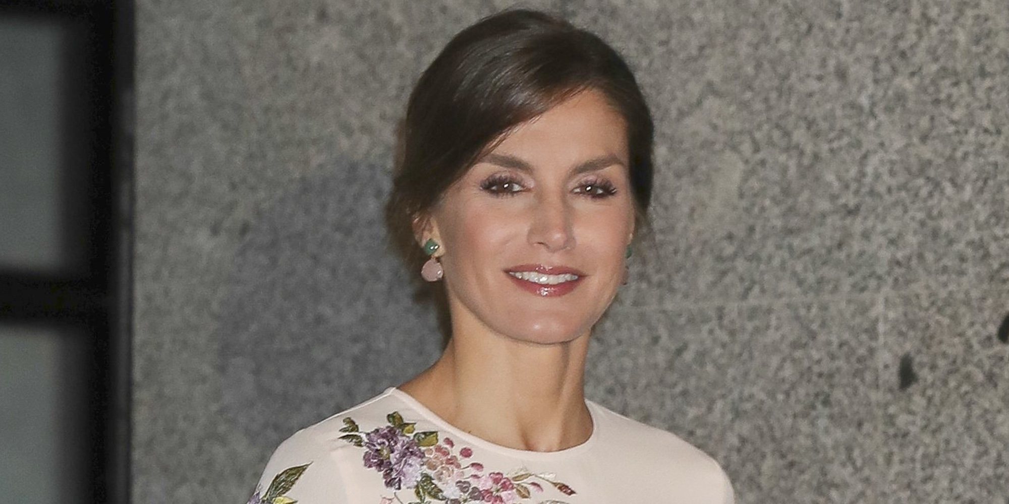 La petición espontánea de la Reina Letizia que sorprendió a unos invitados en un acto oficial