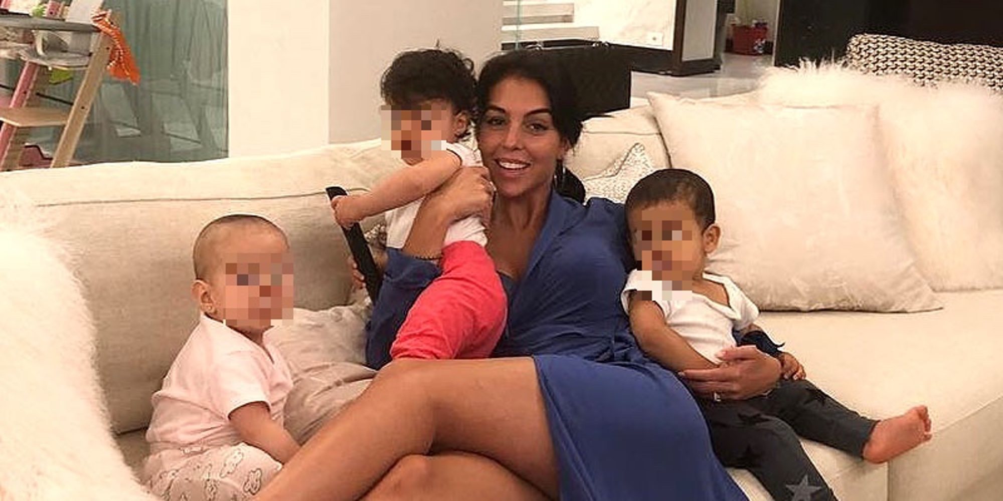 Georgina Rodríguez, como una niña disfrutando con sus hijos Mateo, Eva y Alana Martina