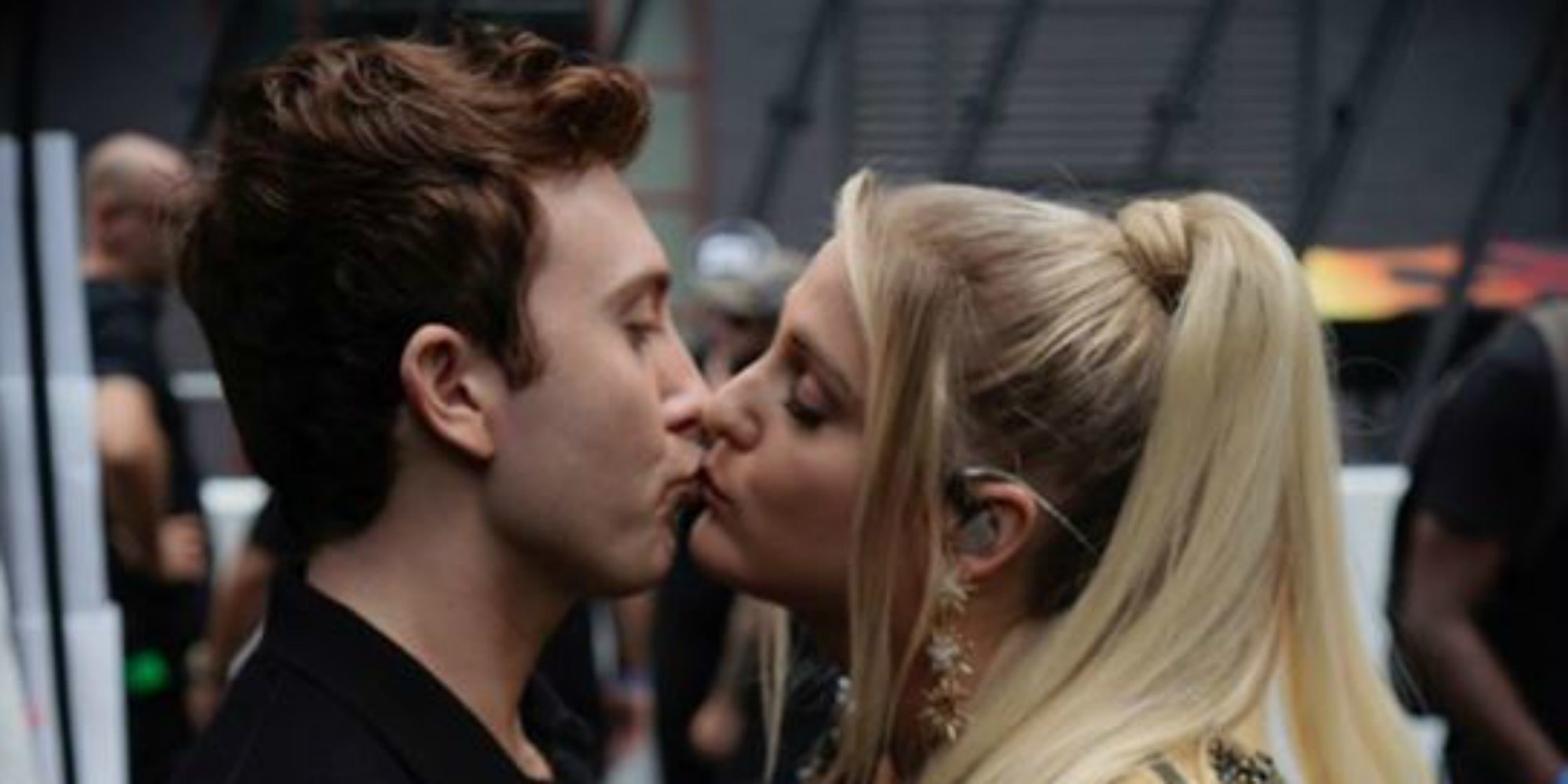 Meghan Trainor se casa con Daryl Sabara en el día de su 25 cumpleaños