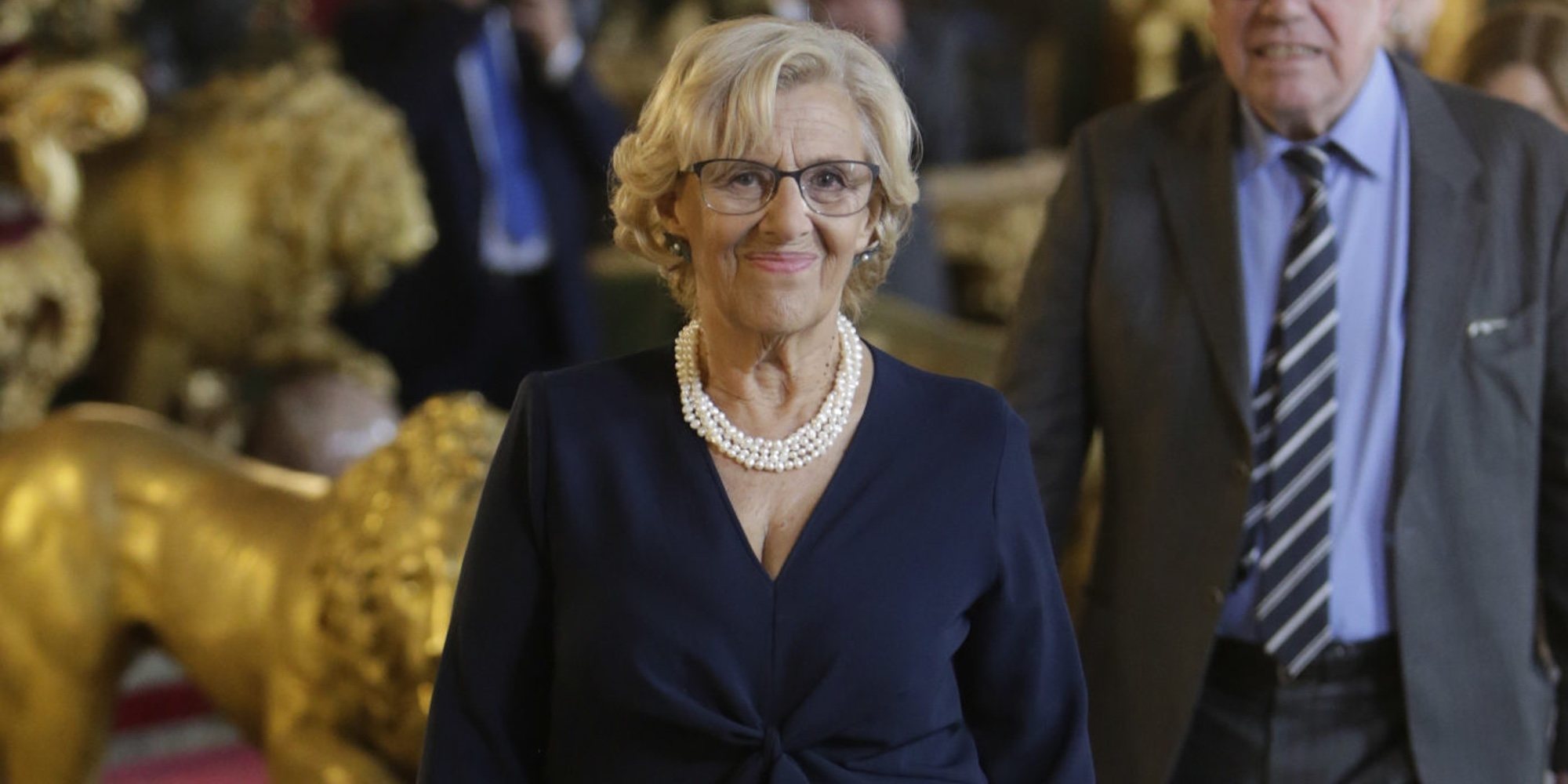 Manuela Carmena cuenta que se rompió el tobillo llevando unas empanadillas a Íñigo Errejón durante una cena