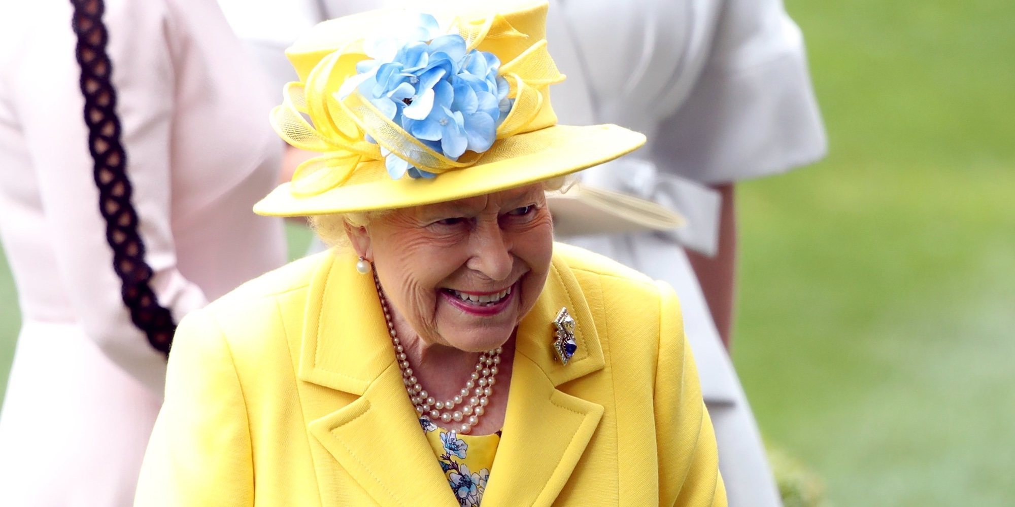 La noche en la que la Reina Isabel tuvo que dormir en el sofá