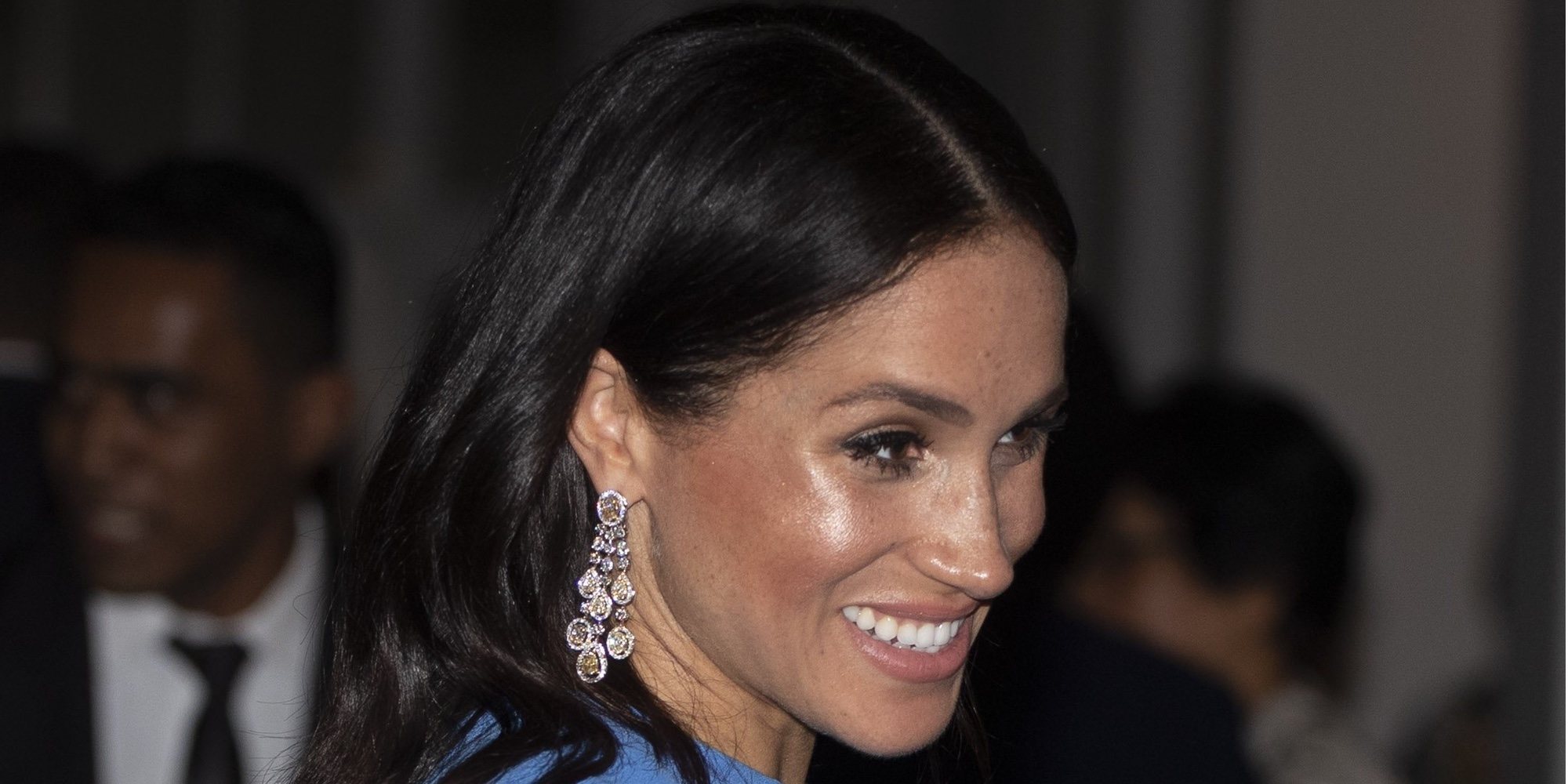 Meghan Markle manda mensajes optimistas escritos en plátanos a trabajadoras sexuales