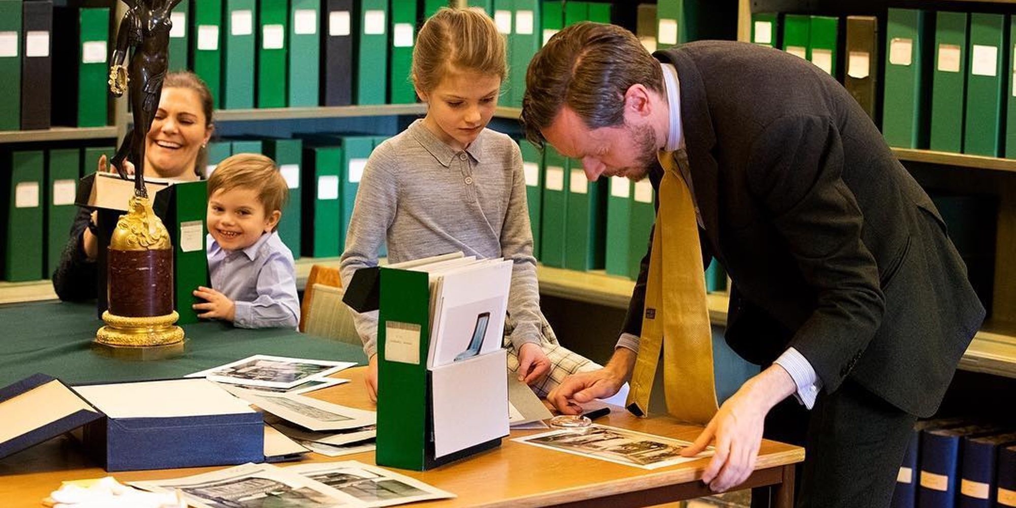 La gran semana de los principitos de Suecia: clases para ser royal, cumpleaños y una retirada