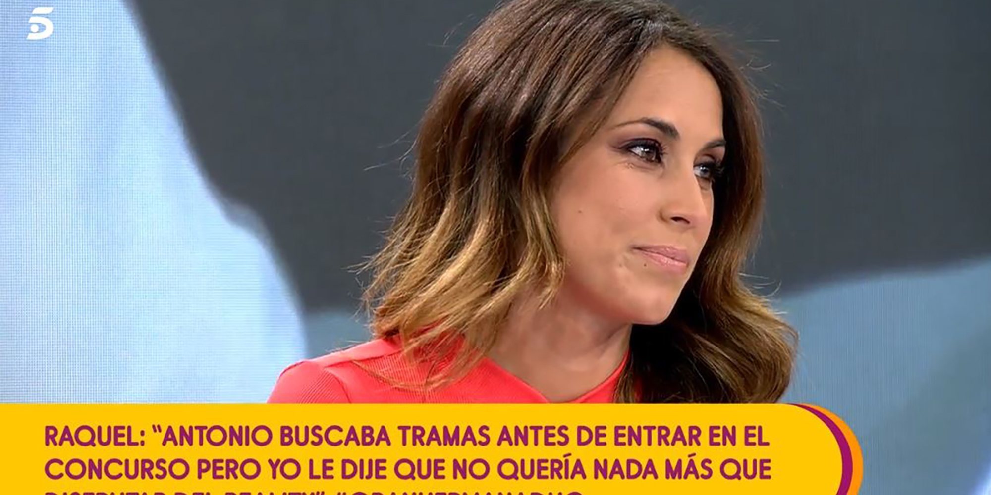 Raquel Lozano muestra los mensajes que probarían que Antonio Tejado quiso hacer un montaje para 'GHDÚO'