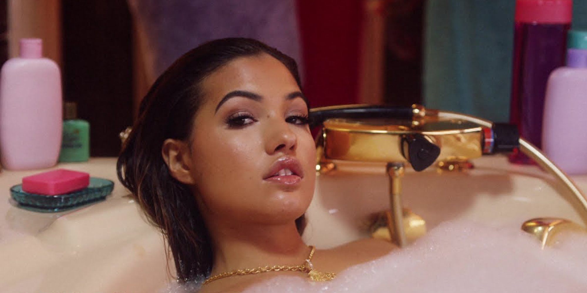 ¿Aún no conoces a Mabel y su éxito 'Don't Call Me Up'?