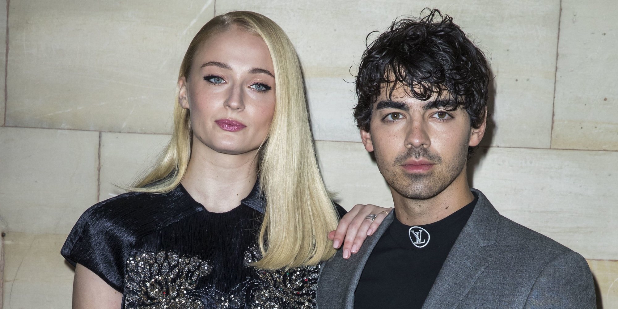 Sophie Turner ha mantenido relaciones tanto con hombres como con mujeres