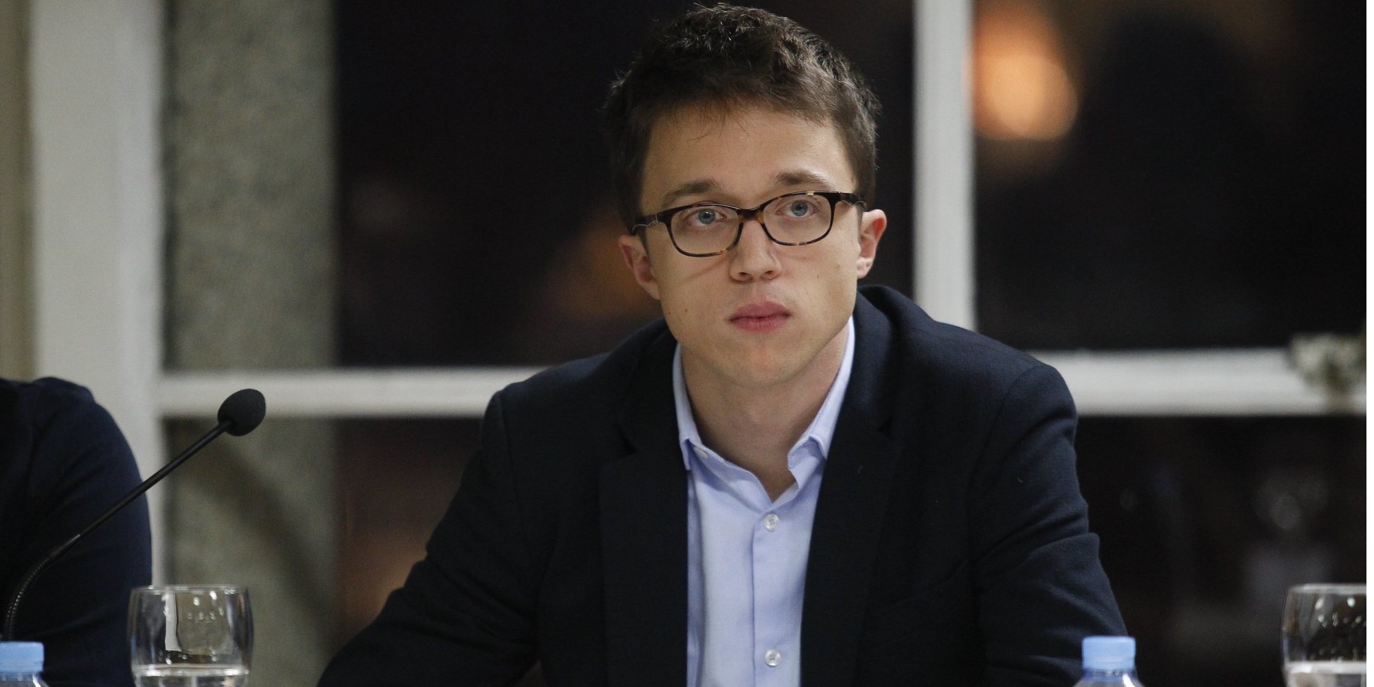 Íñigo Errejón ya no esconde su amor con Glòria Mena