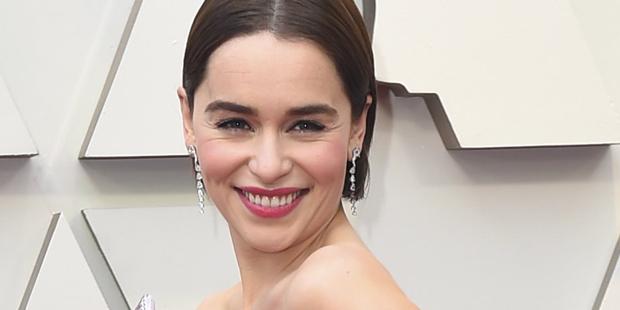 Emilia Clarke enseña unas impactantes imágenes tras sufrir dos aneurismas