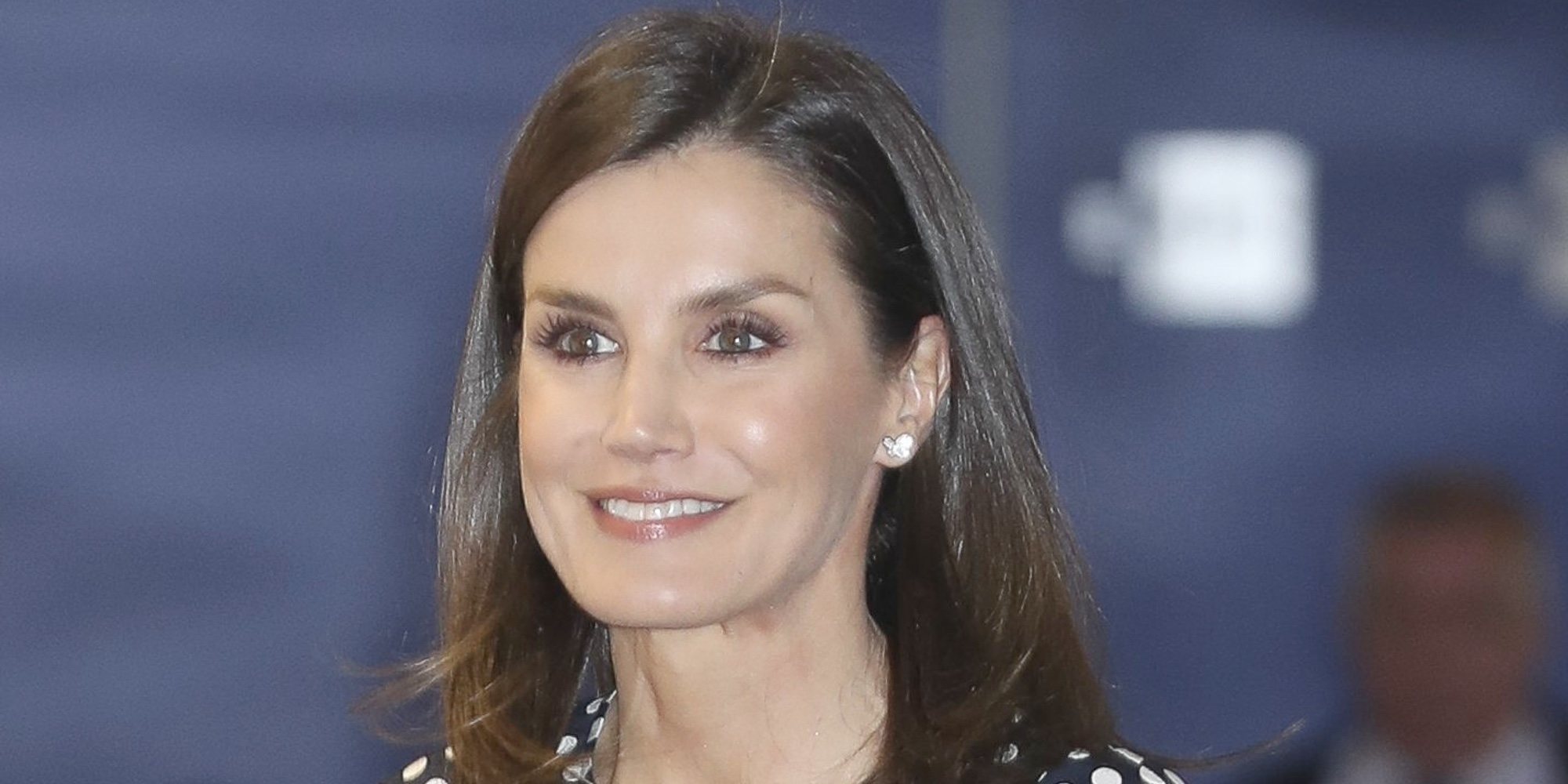 El motivo por el que la Reina Letizia volvió a ponerse la blusa de lunares del rifirrafe con la Reina Sofía en Palma