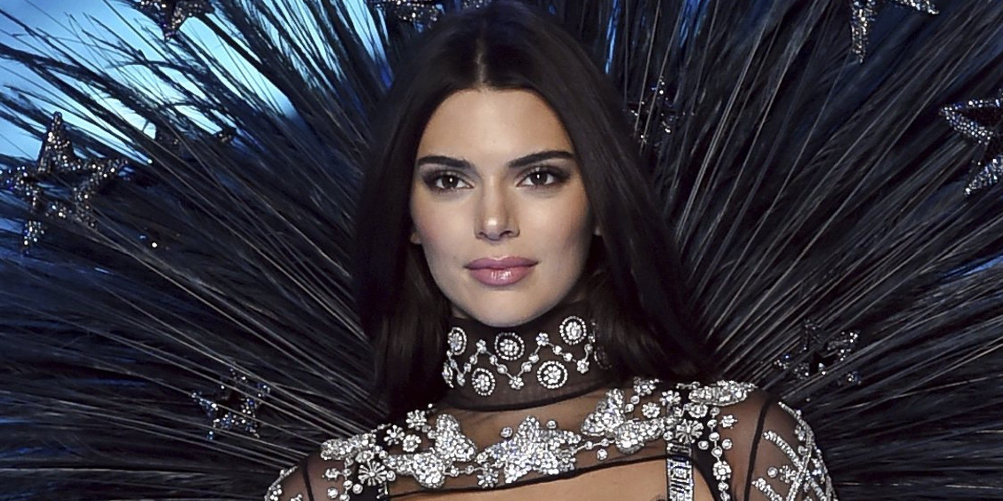 Kendall Jenner habla sobre los complejos que no le impedían encajar en el universo Kardashian