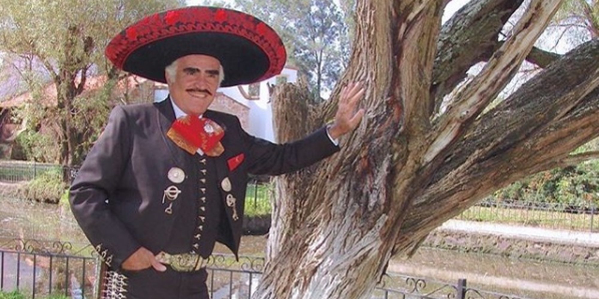 Vicente Fernández rechaza un órgano por temor a que el donante fuera gay