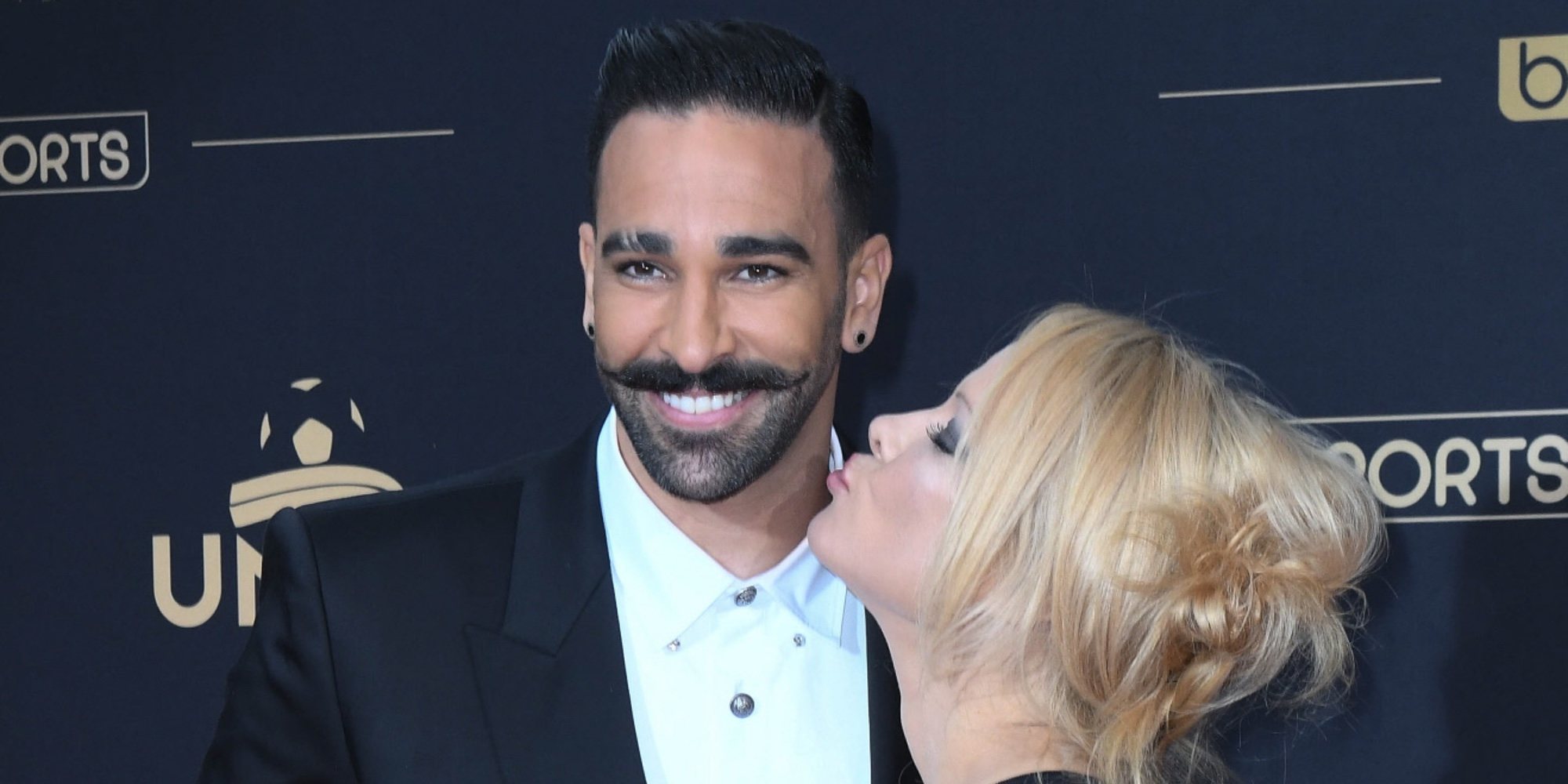 Pamela Anderson aparece impresionante junto a su novio Adil Rami en la fiesta del fútbol de París