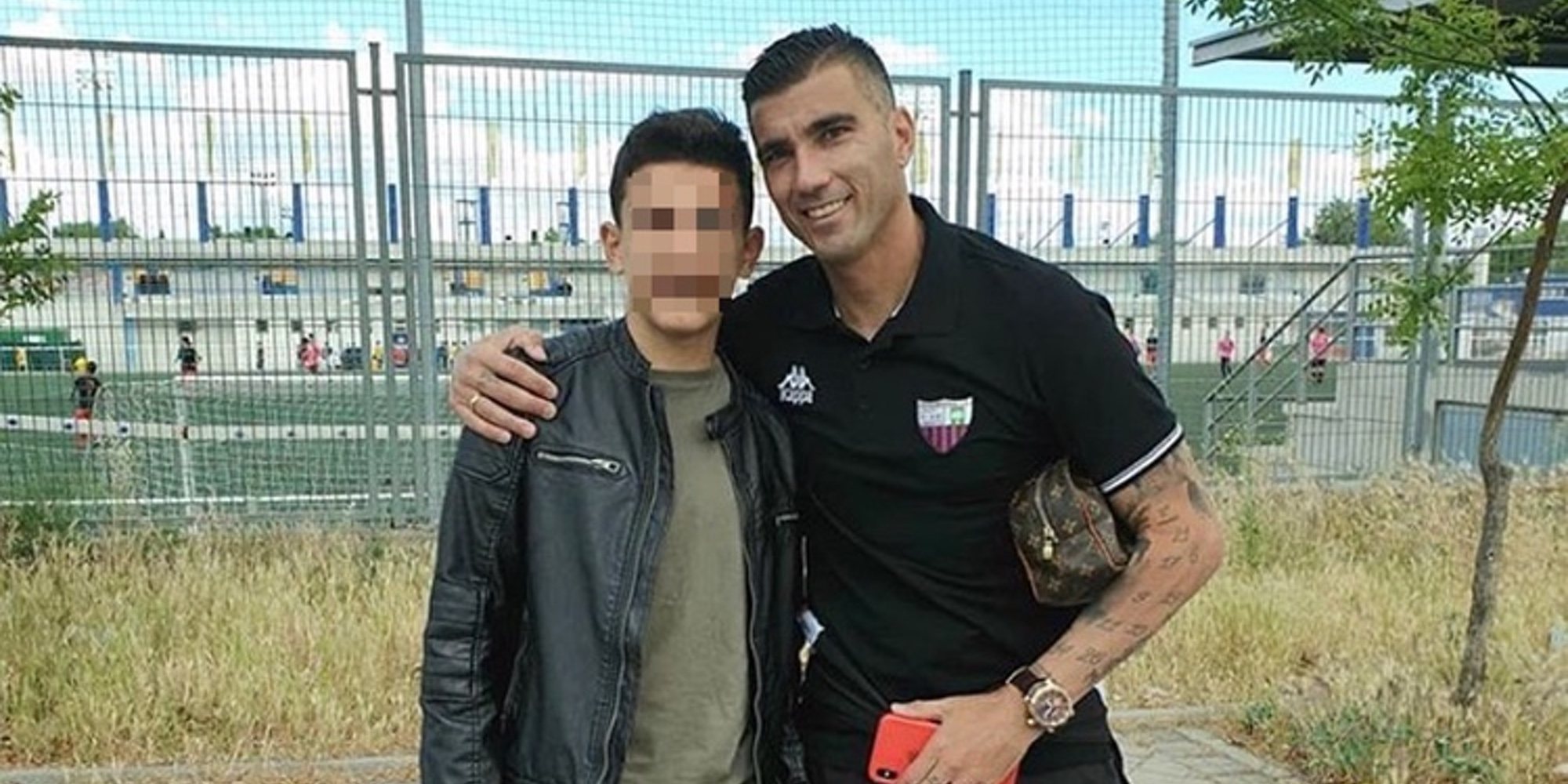 El hijo de José Antonio Reyes se despide de él en una emotiva dedicatoria: "Es un día muy duro para mí"