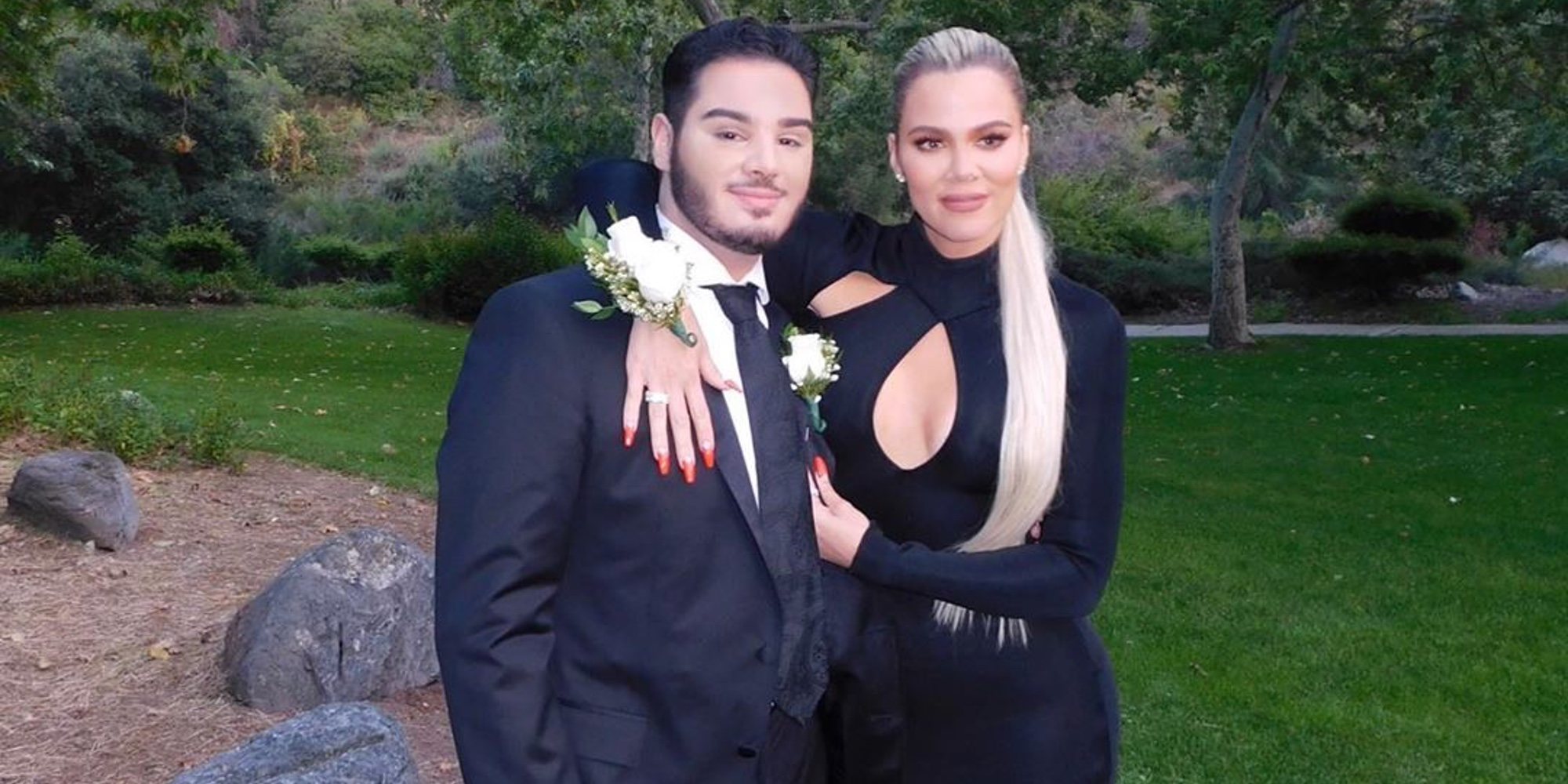 Khloe Kardashian acompaña a un fan a su graduación