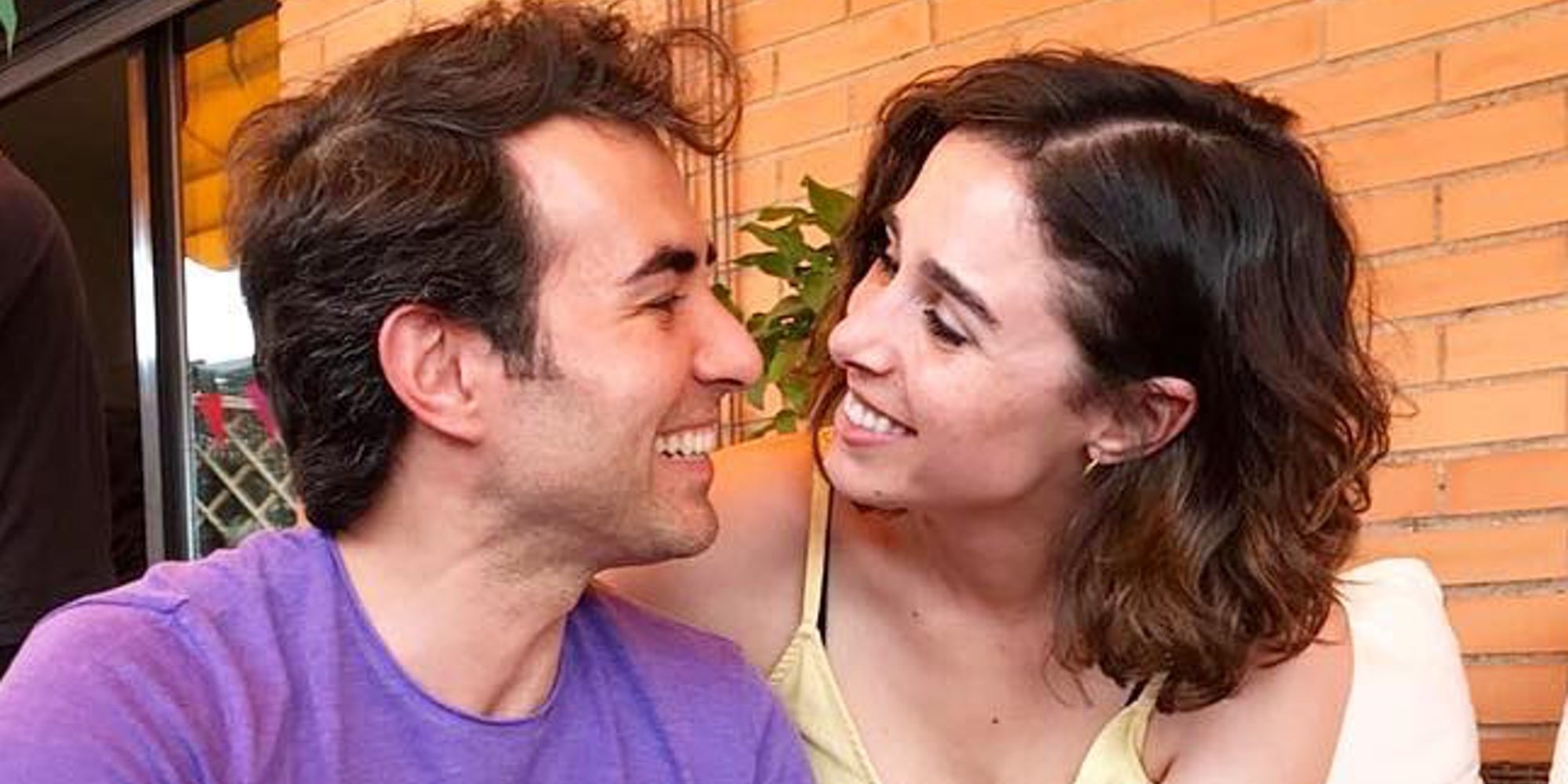 Candela Serrat y Daniel Muriel se han casado en una íntima boda en Menorca