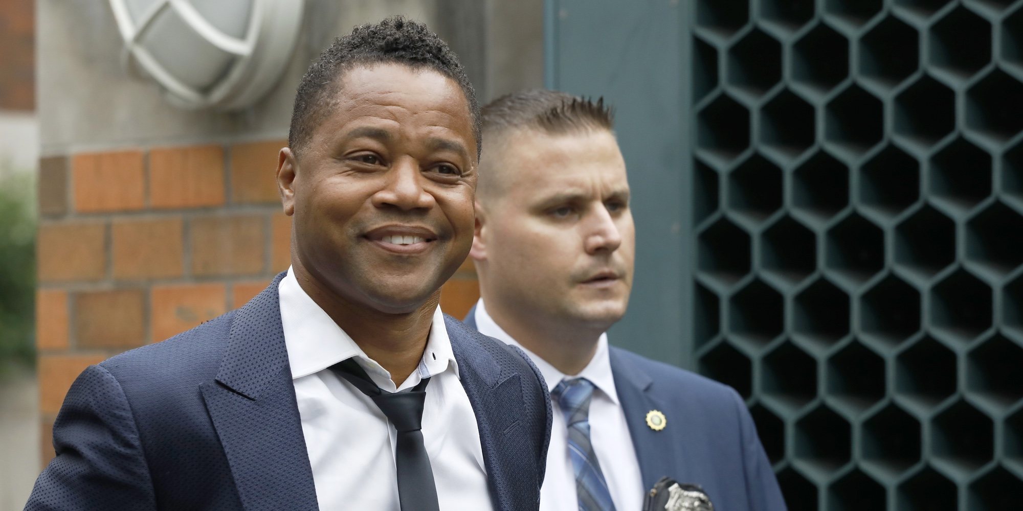 Cuba Gooding Jr. se entrega a la policía después de ser acusado de acoso sexual