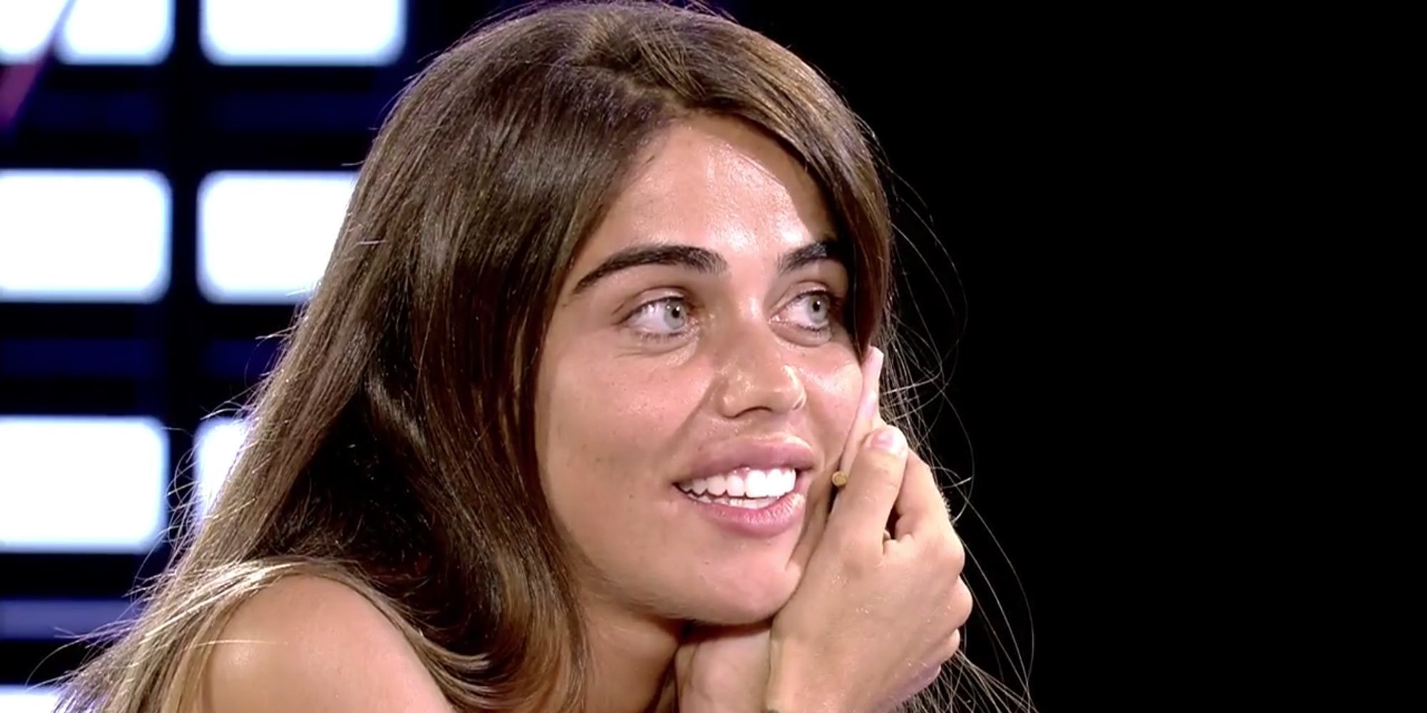 Violeta llega a plató tras su abandono de 'Supervivientes 2019': "Creo que he hecho historia"