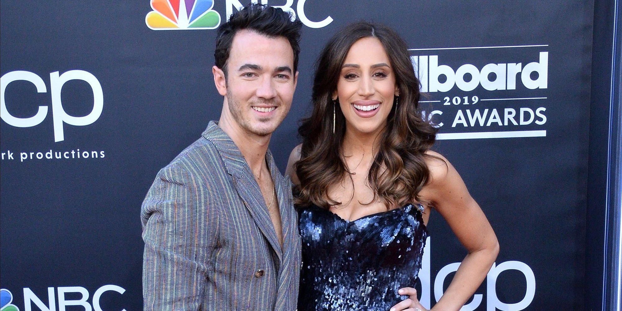 Kevin Jonas agradece a su esposa Danielle por decir "Sí" en su décimo aniversario de boda