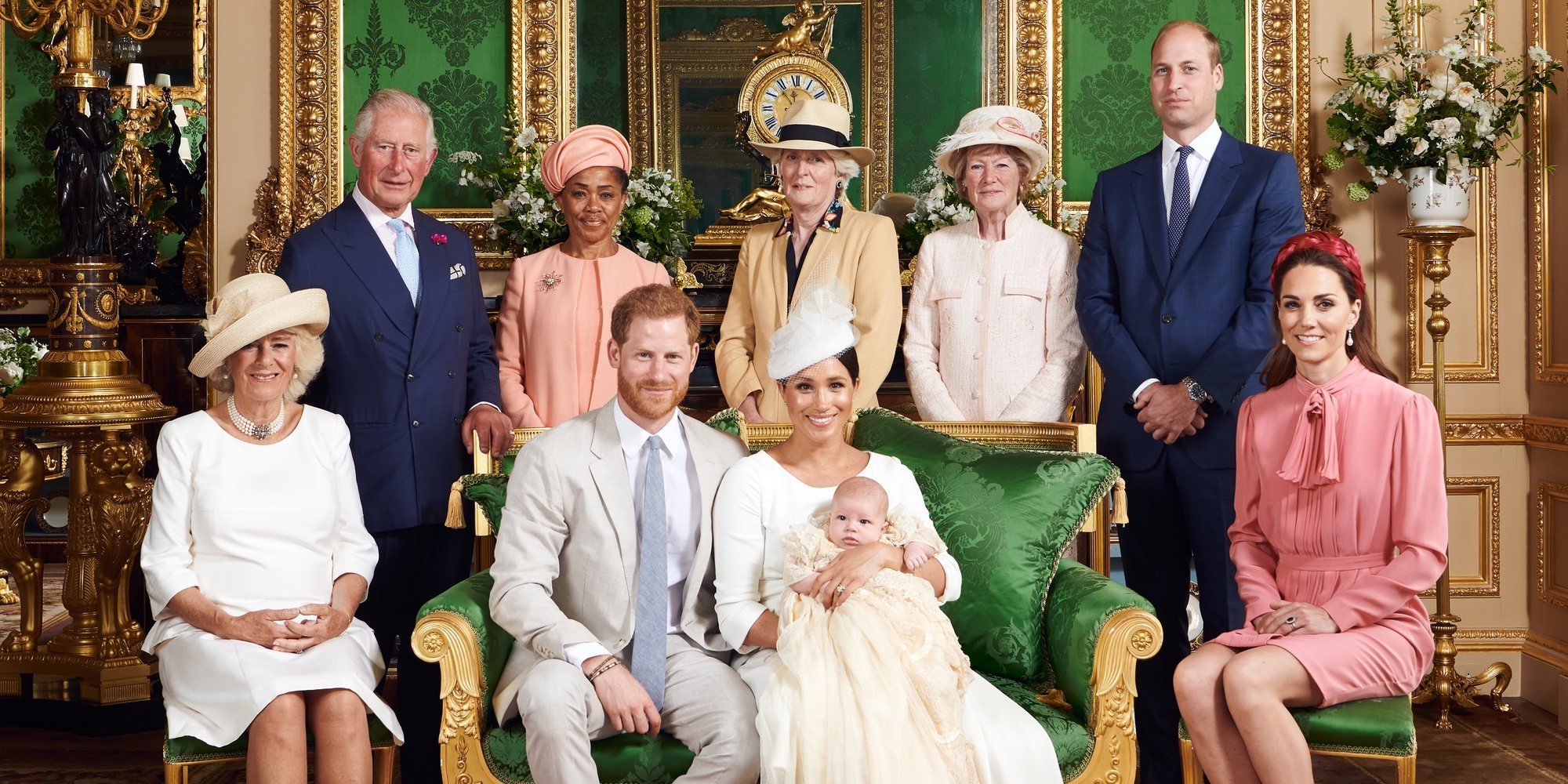 La foto oficial del bautizo privado de Archie Harrison, el primer hijo del Príncipe Harry y Meghan Markle