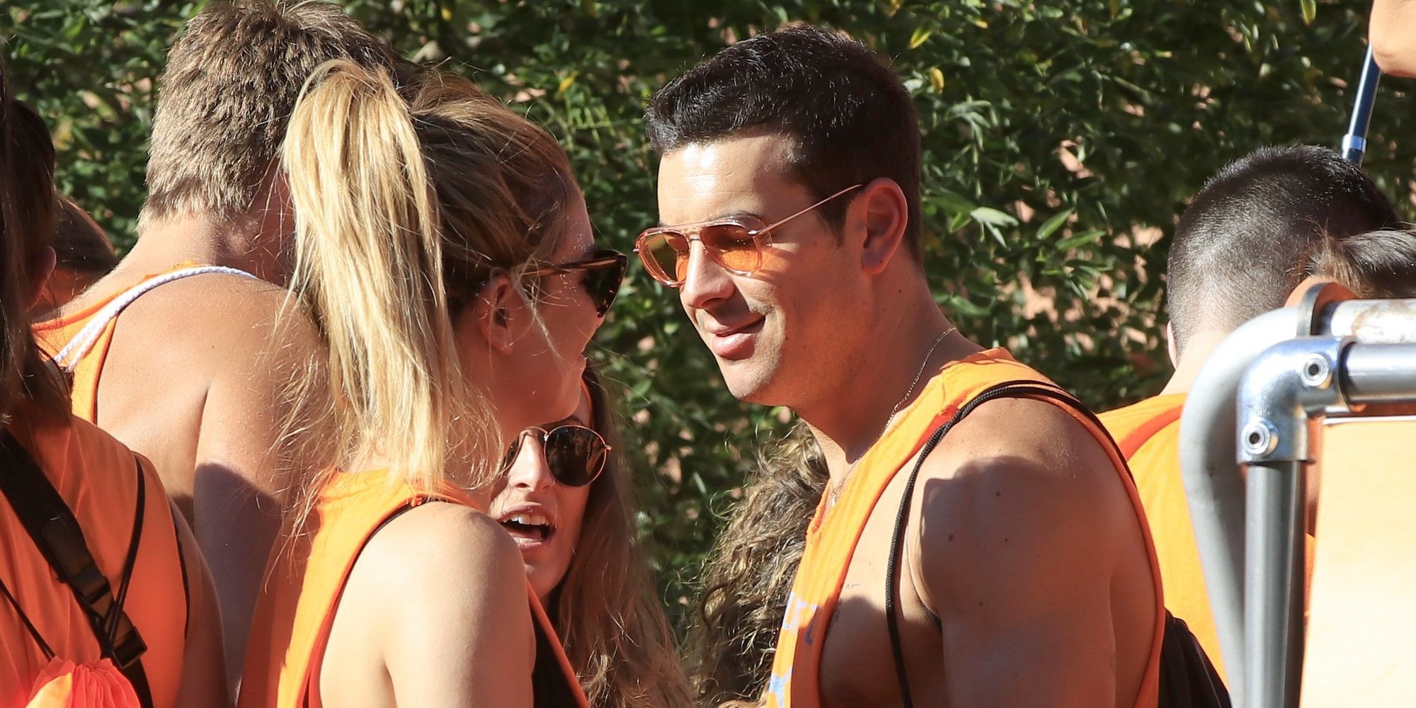 Besos y arrumacos: Mario Casas y Blanca Suárez se dejan llevar por la pasión del Orgullo 2019