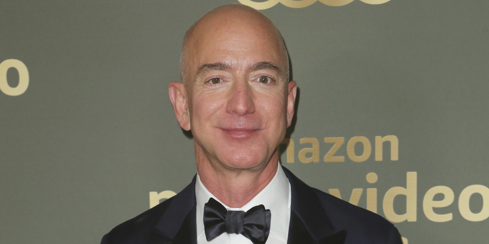 Jeff Bezos, el fundador de Amazon, planea la boda con su amante tras conseguir el divorcio