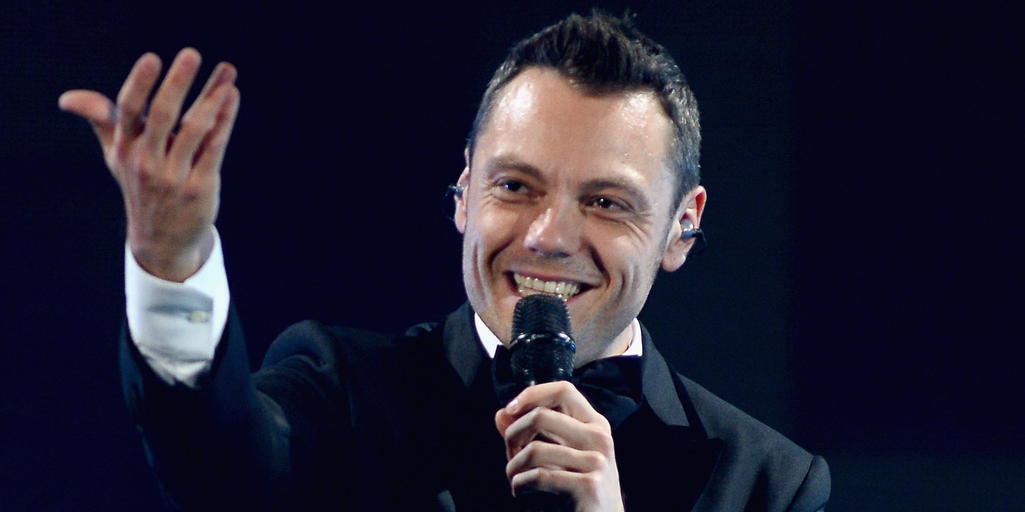 Tiziano Ferro anuncia que se ha casado dos veces con Victor Allen