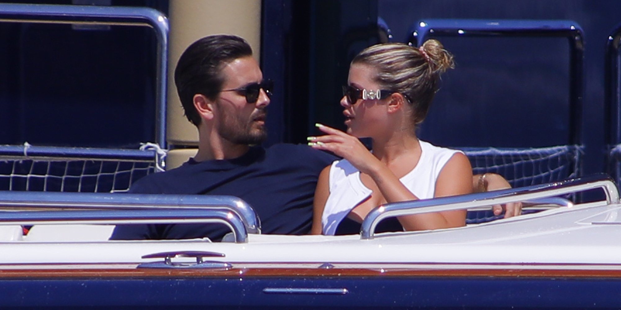 Sofia Richie y Scott Disick disfrutan de su amor en el Mediterráneo gracias a Kylie Jenner