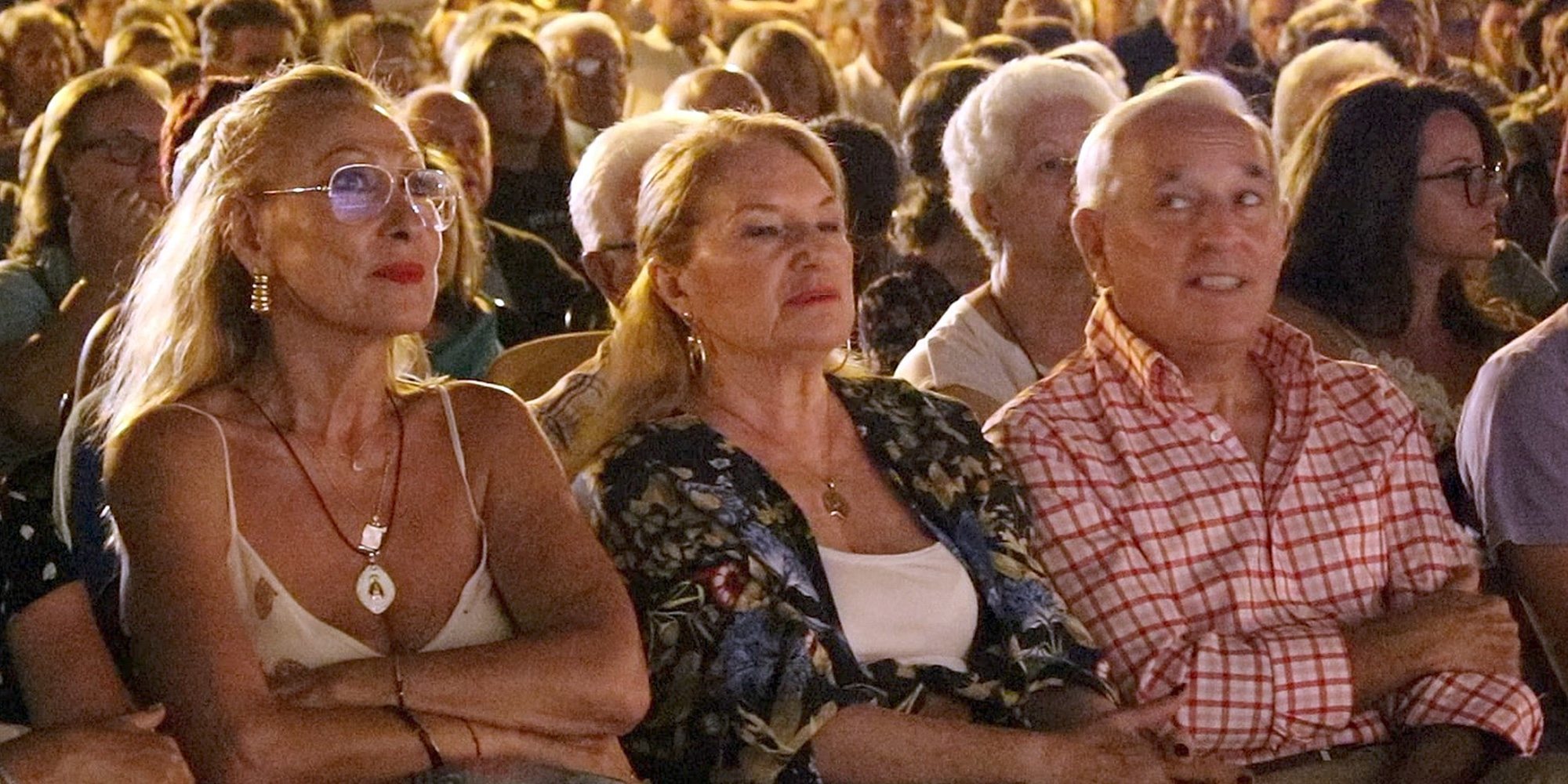 Rosa Benito, Mari Carmen Ortega y Gloria Mohedano rinden homenaje a Rocío Jurado