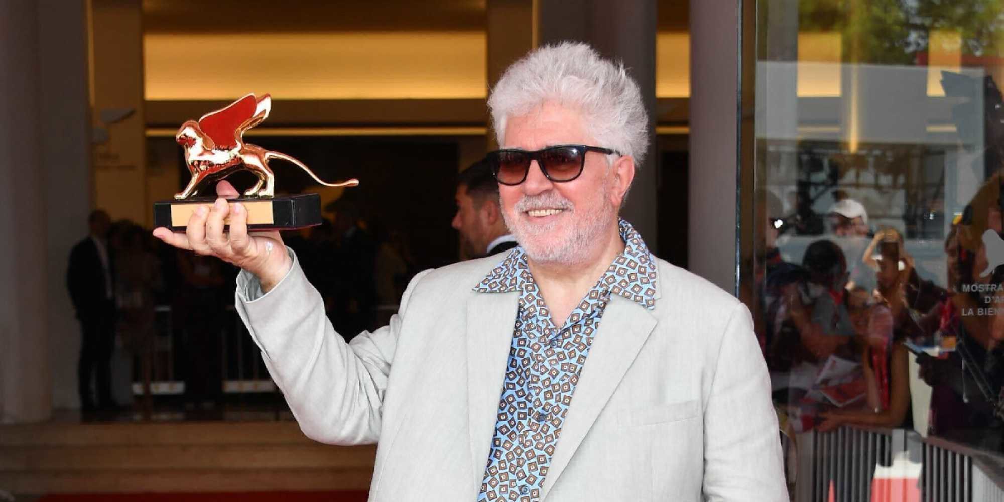 Pedro Almodóvar recibe el León de Oro de Honor en la Mostra 2019: "Mi cine es producto de la democracia española"