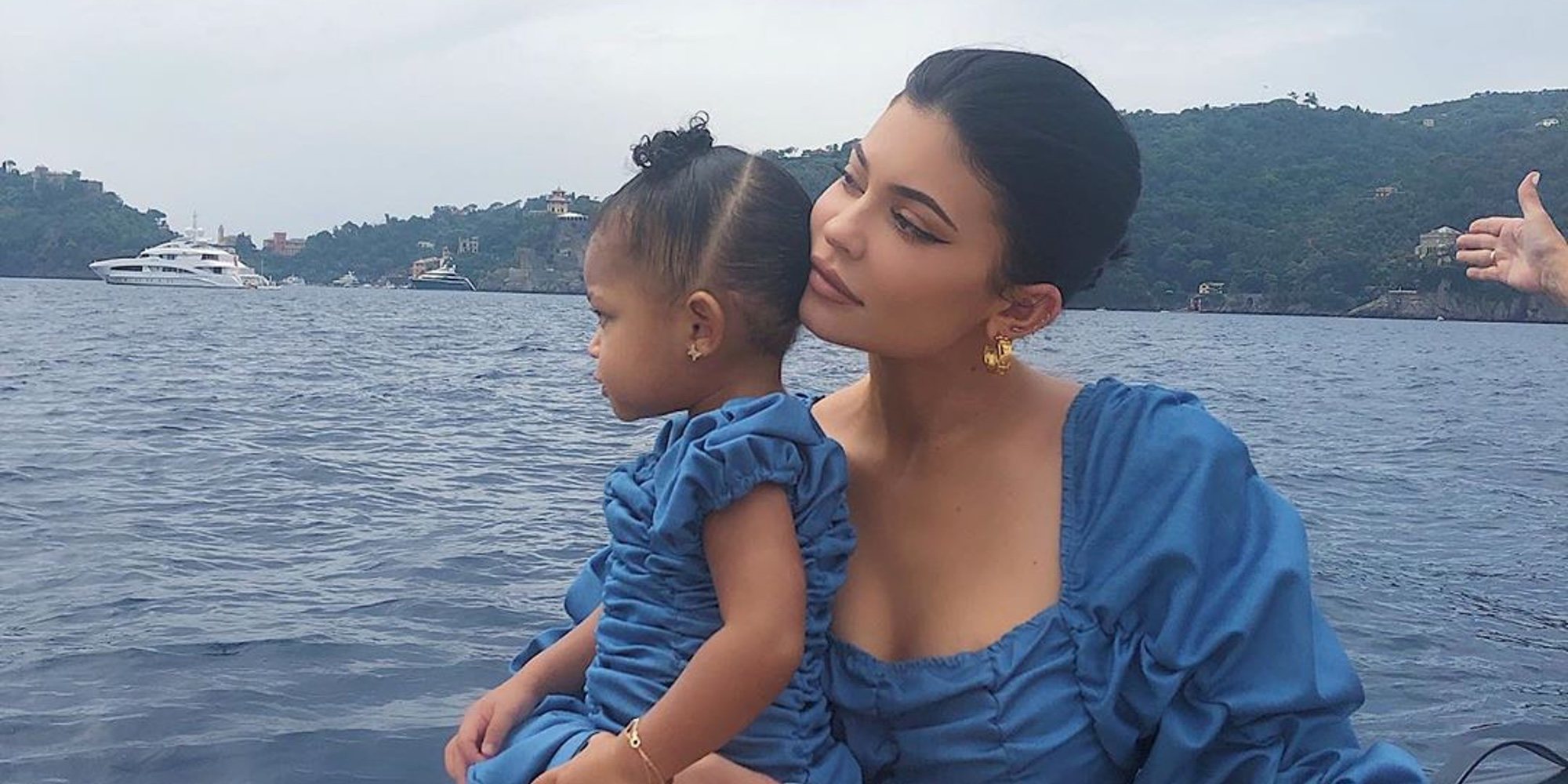 Kylie Jenner pregunta a su hija que a quién quiere más y no duda en su respuesta