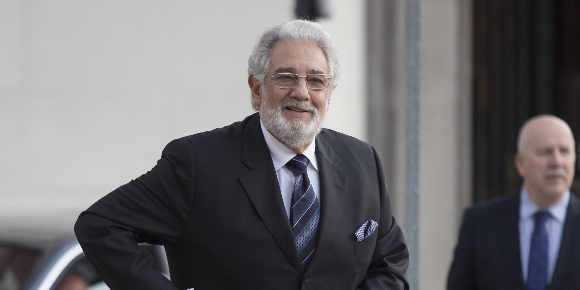 Plácido Domingo se retira de la Met Opera de Nueva York por la presión de sus compañeros a un día del estreno