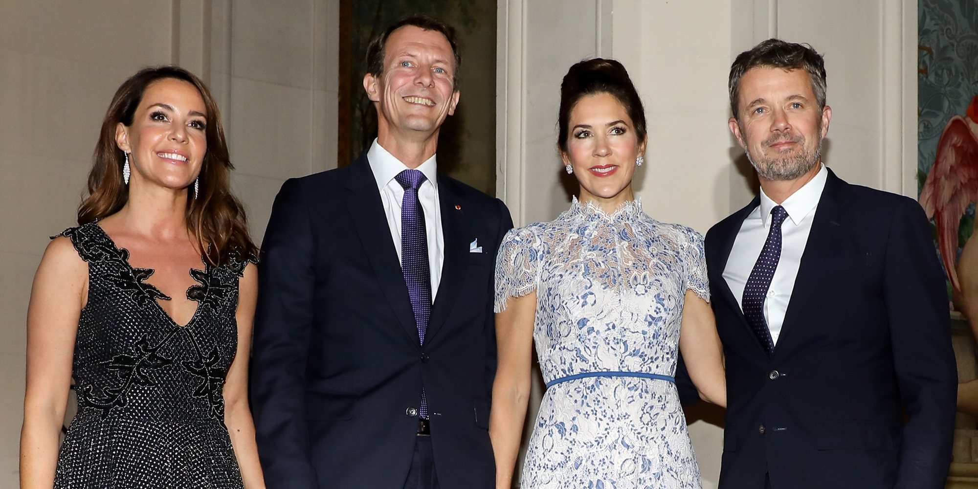 El emotivo reencuentro entre Federico y Mary de Dinamarca y Joaquín y Marie de Dinamarca en Paris