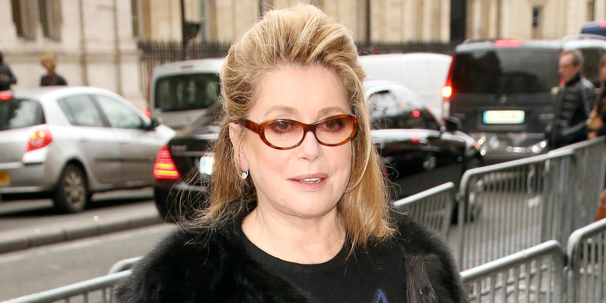 Catherine Deneuve sufre un accidente cerebrovascular isquémico