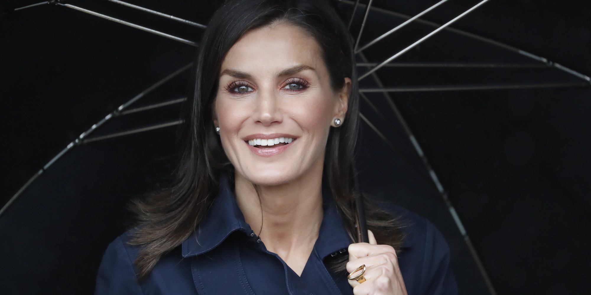 El motivo por el que la Reina Letizia siempre lleva el mismo anillo en los actos públicos