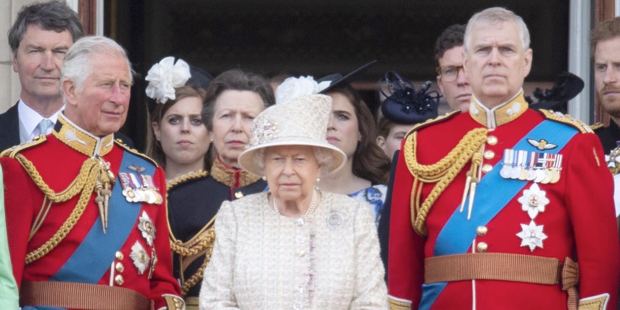 Del castigo de la Reina Isabel al Príncipe Andrés a la decisión del Príncipe Carlos para salvar la Corona