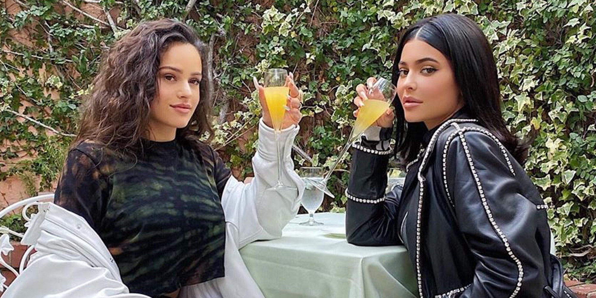 Kylie Jenner disfruta de la compañía de Rosalía en un brunch de divas: "Madre mía Rosalía"