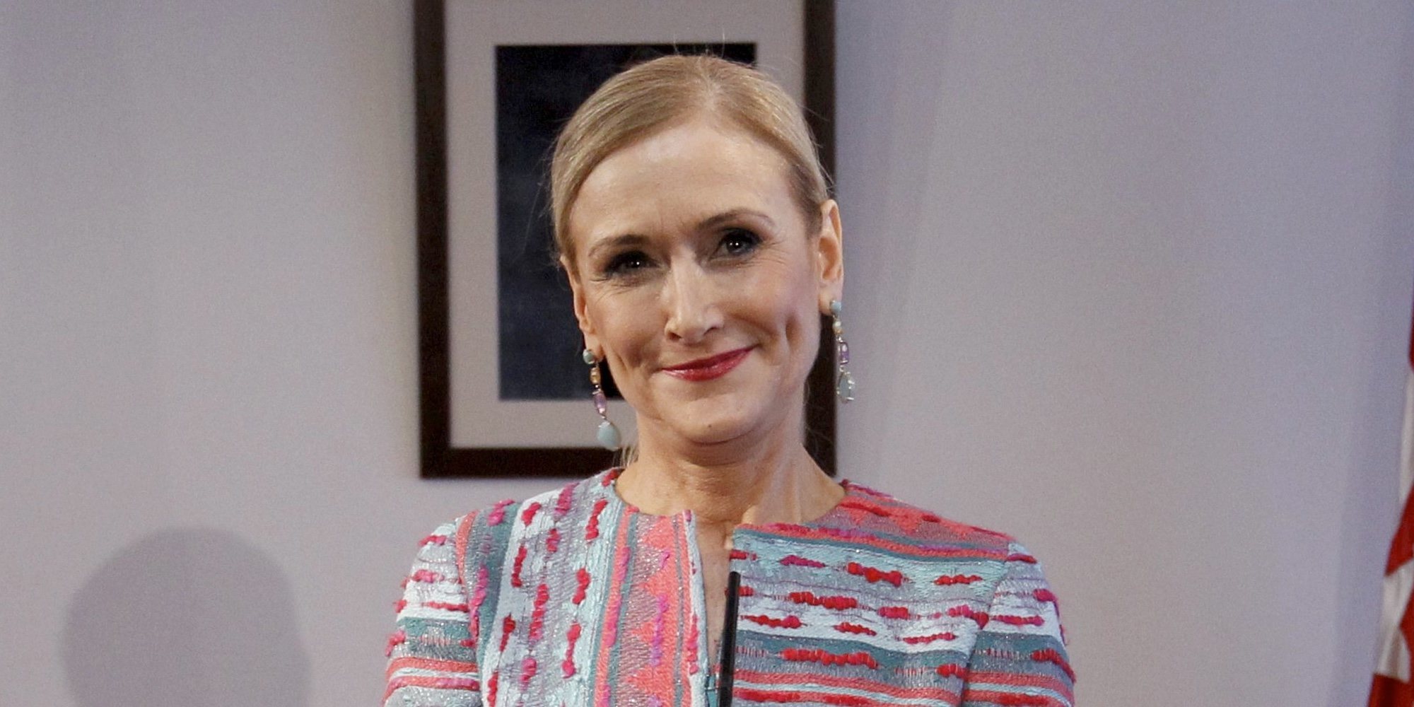 Cristina Cifuentes visita 'Sábado Deluxe' tras desmentir su participación en 'Supervivientes 2020'